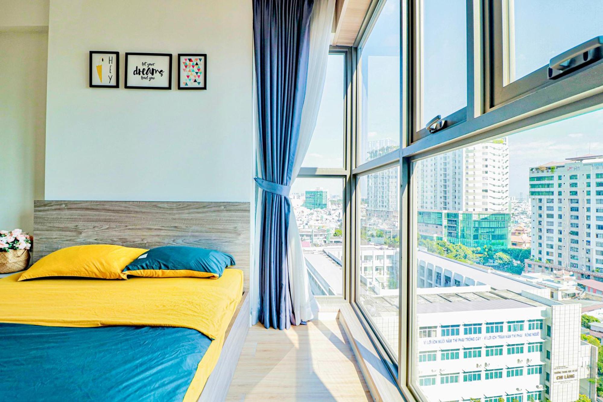 Căn hộ Soho Spacious Aparts, Location *