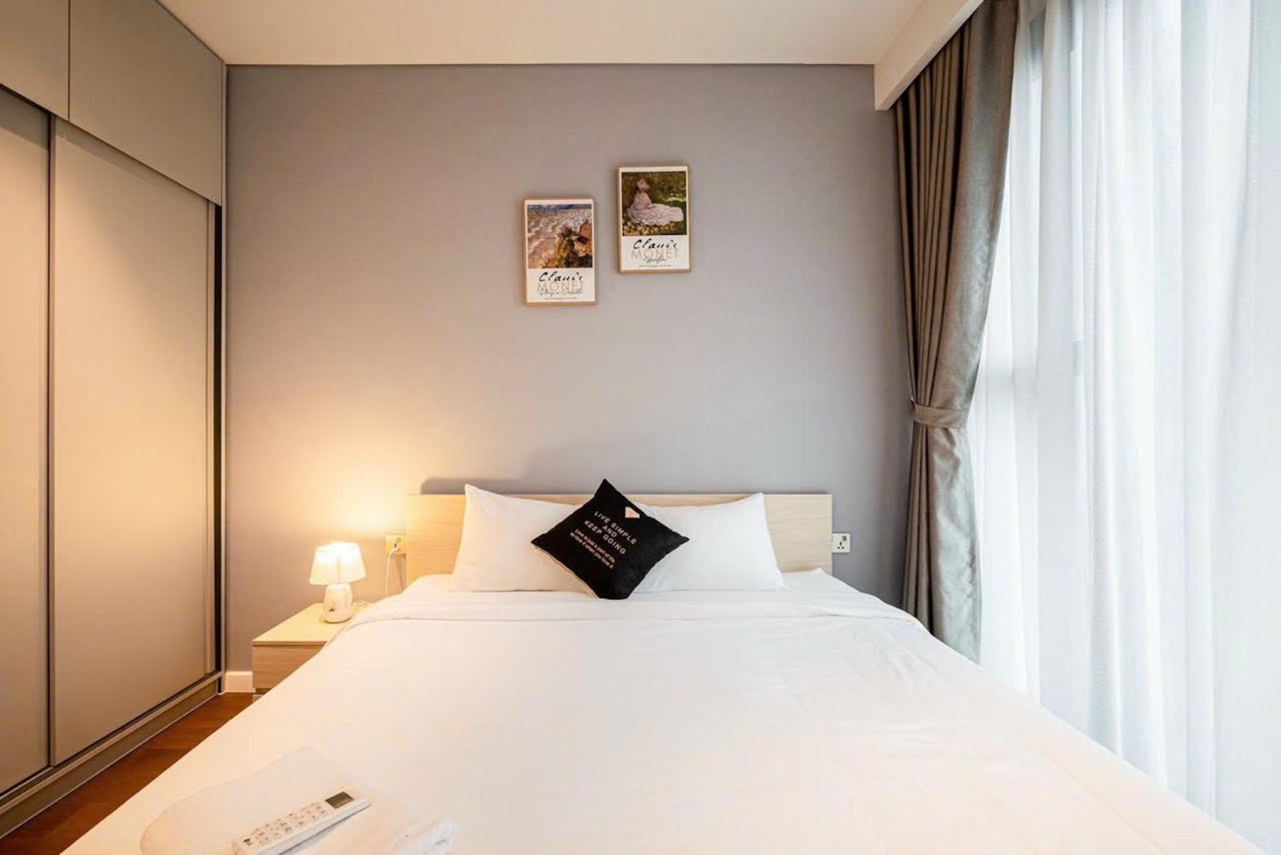 Apartment The Crest-central Saigon Riverside -free Pool-gym-sauna Room-yoga *