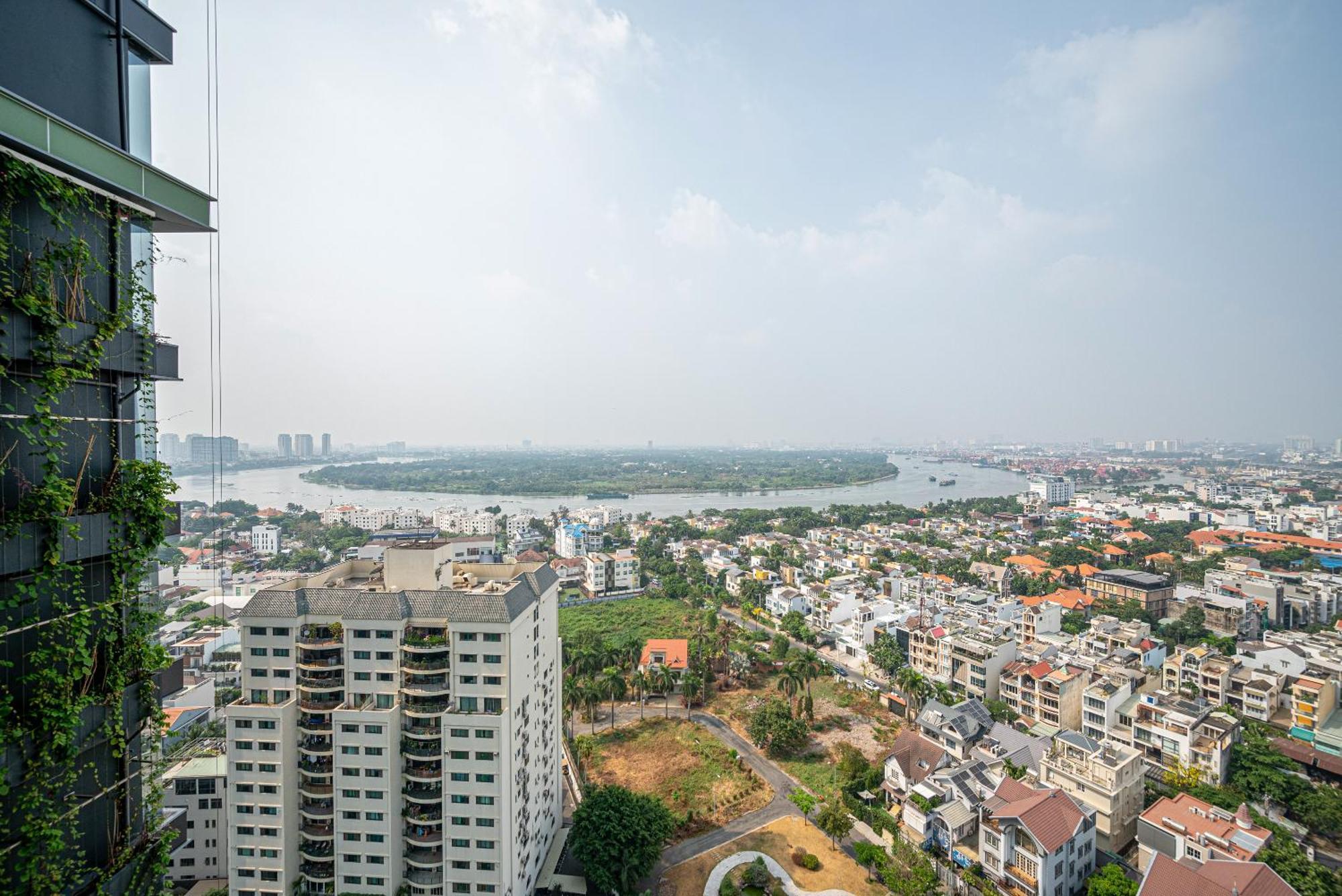 Lumiere Riverside - Raymond Holm - Luxurious 5-star *