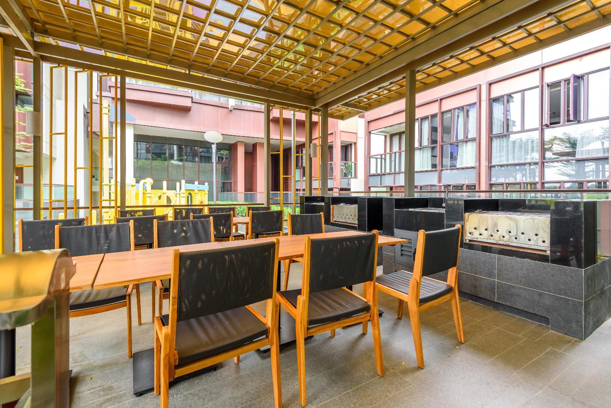 The Galleria - Angia Hospitality Apartment
