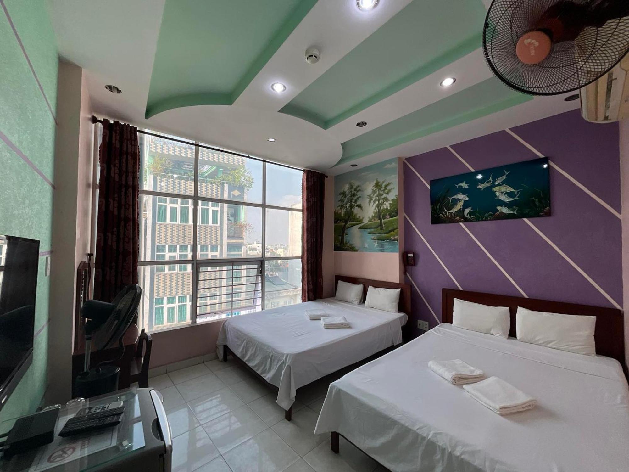 Mai Hoa * Bandar Ho Chi Minh