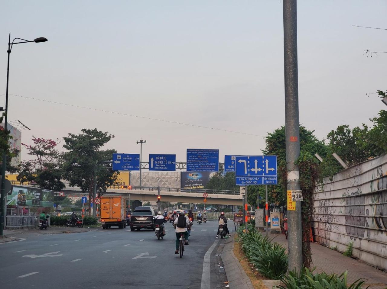 Mai Hoa Bandar Ho Chi Minh