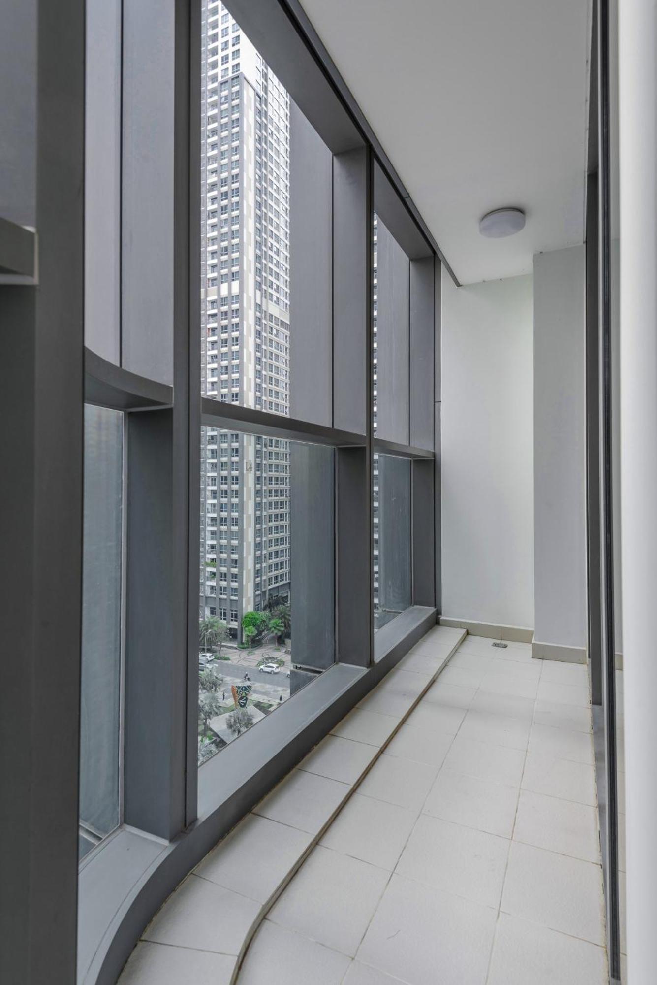 Landmark 81 And Vinhomes Panorama - Angia Hospitality Hotel Ho Chi Minh City