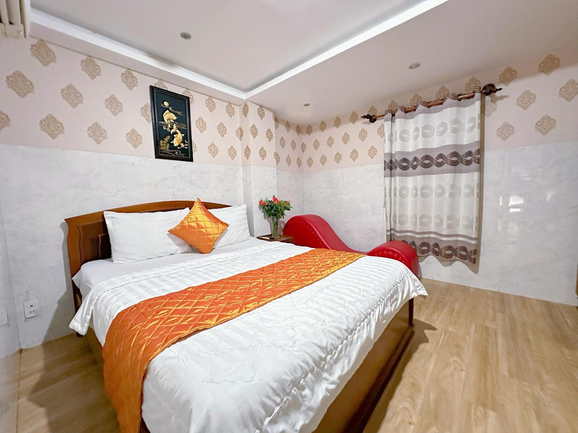 Love hotel Gia Bao 2 *