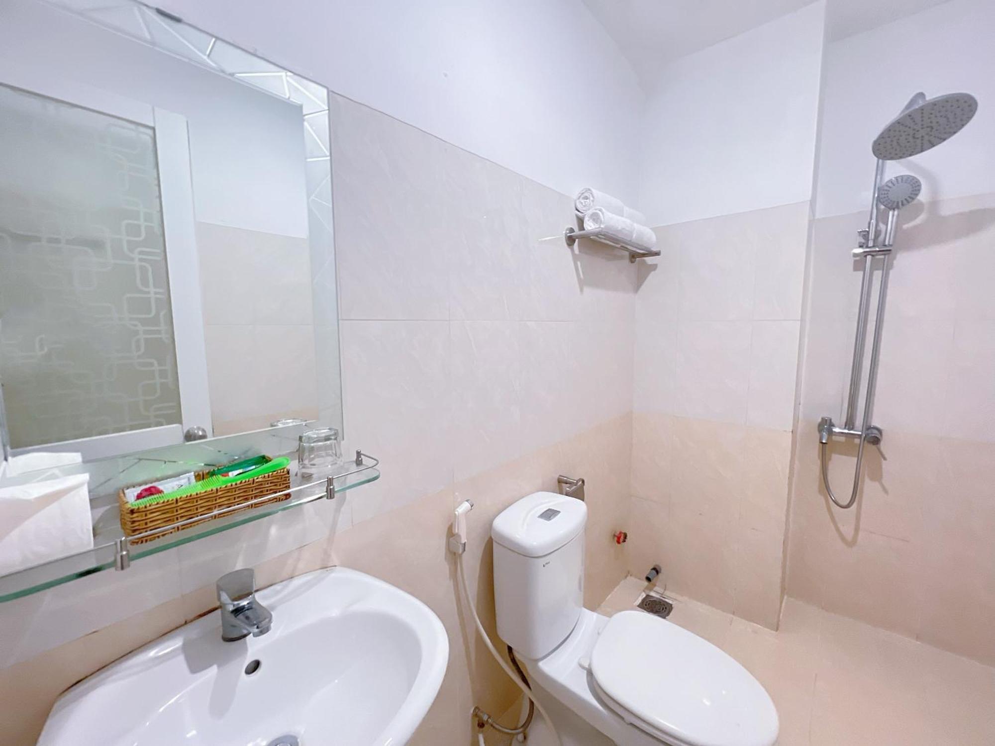 Gia Bao 2 Love hotel