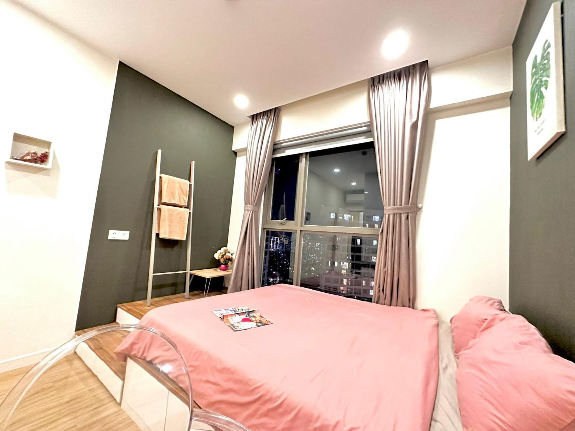 Apartment Emerald Millennium Free Pool Ho Chi Minh City