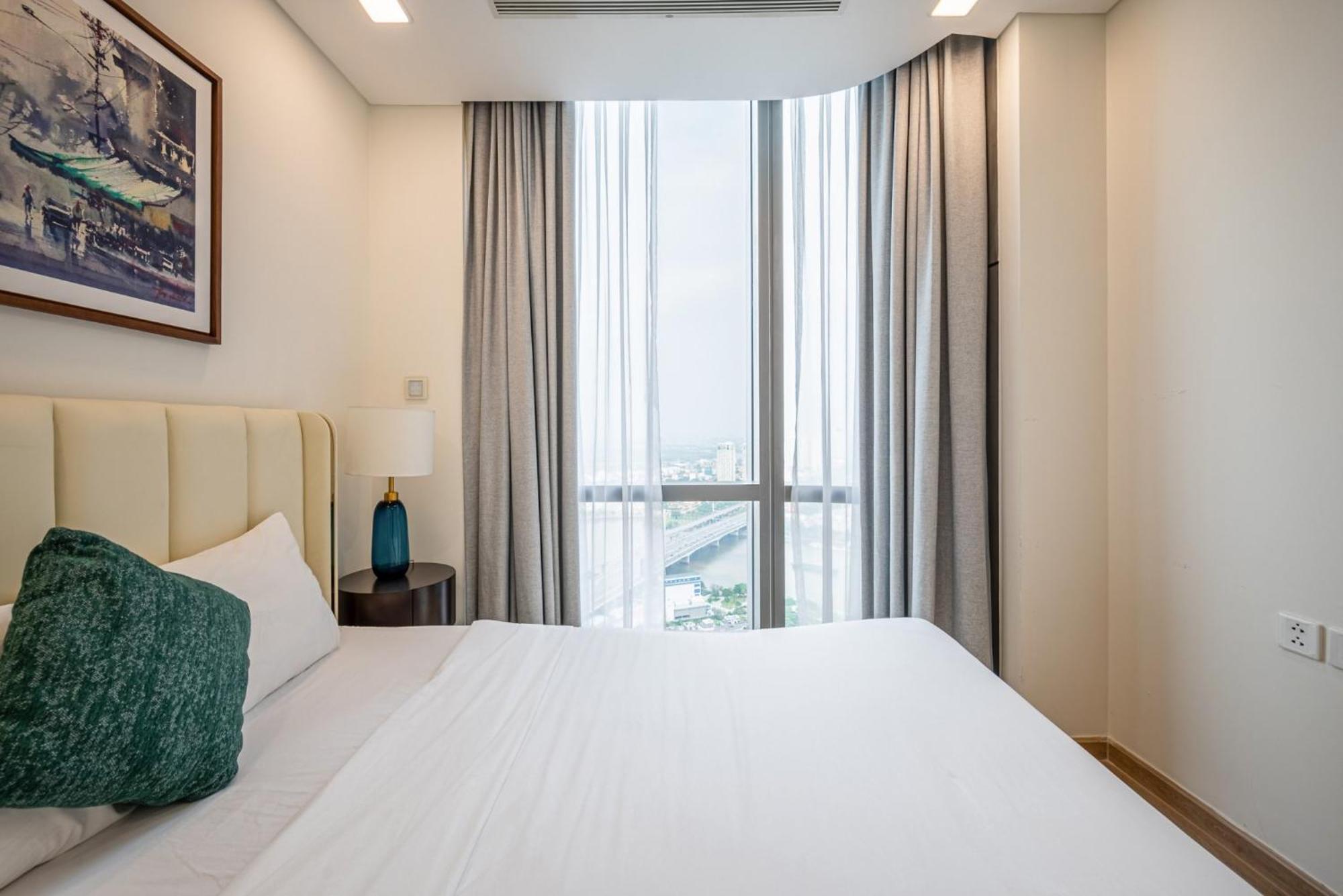 Landmark 81 And Vinhomes Panorama - Angia Hospitality Hotel