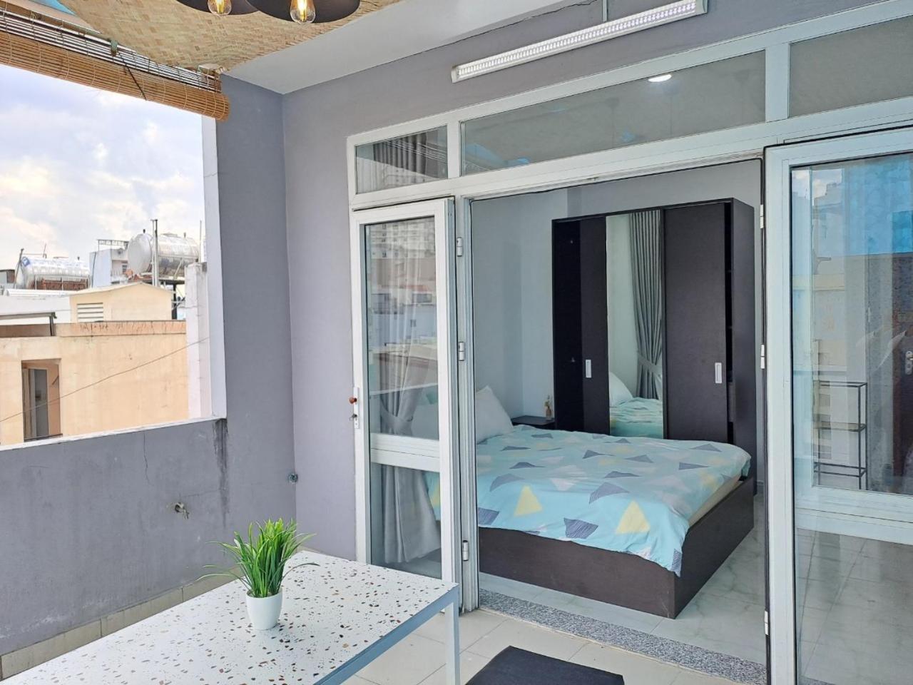 Hotel Cozy At Ba Trung St., Dist 3 Near Tan Dinh Market *