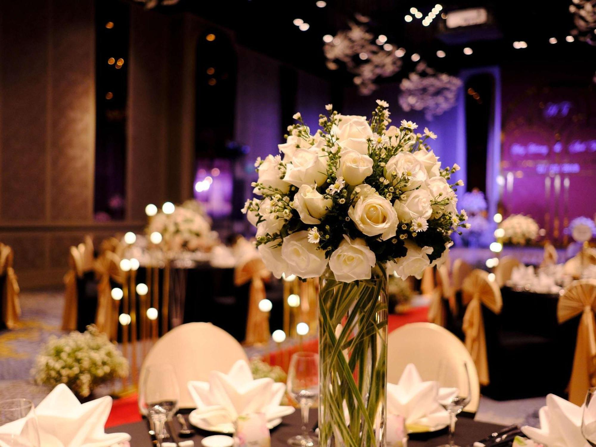 Sofitel Saigon Plaza Hotel 5*
