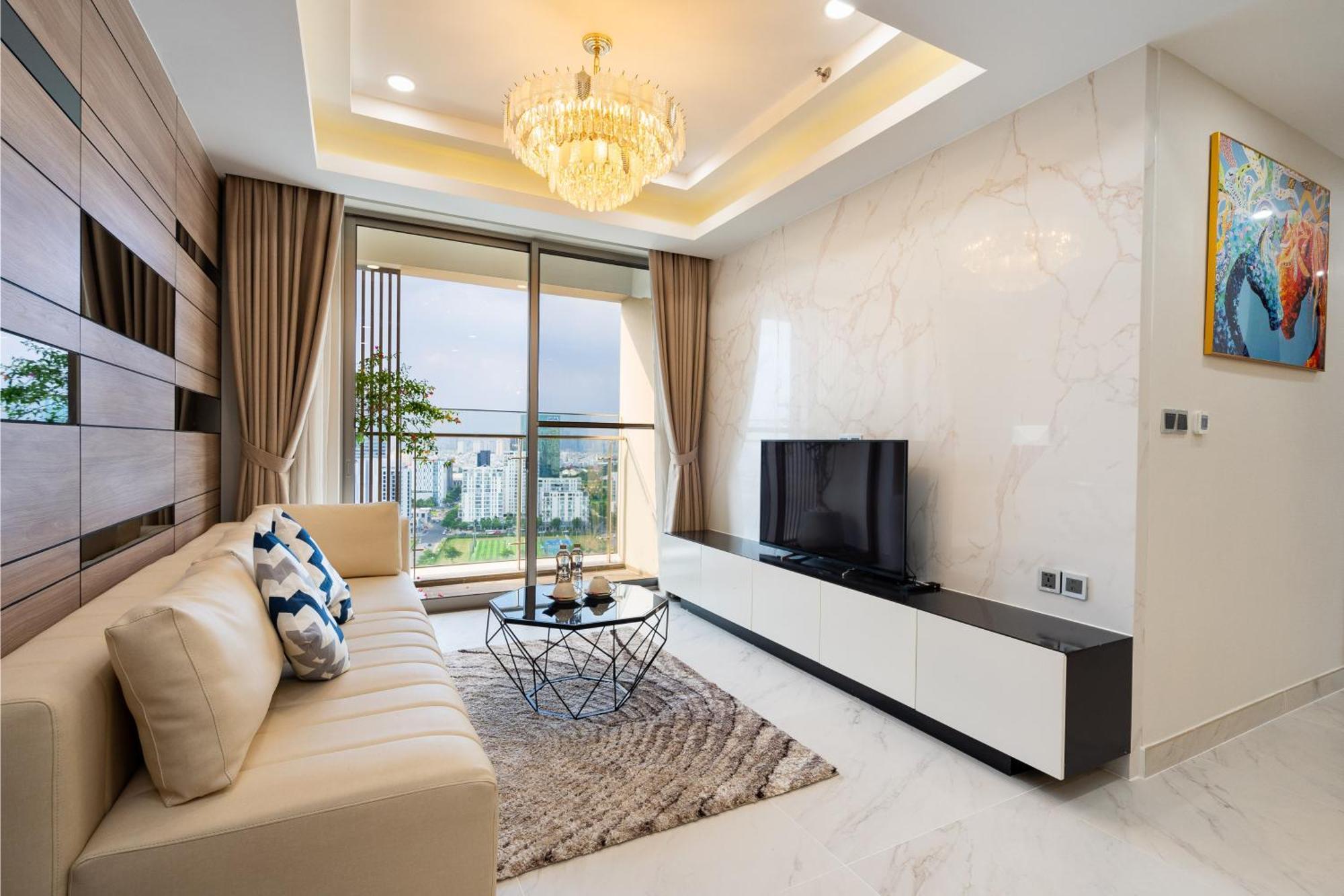 Convinia Luxury The Peak Midtown 5*