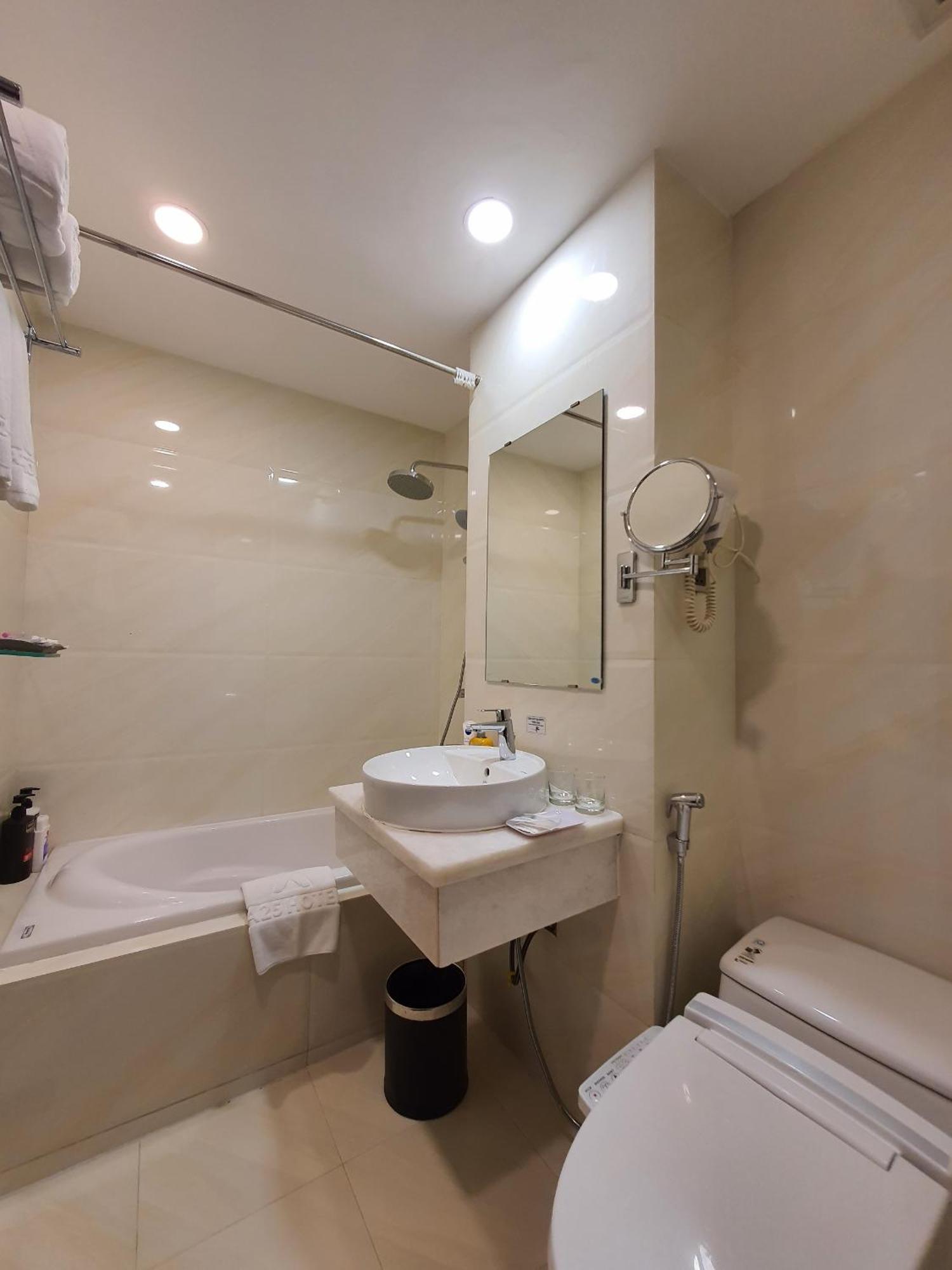 A25 - 29 Le Thi Hong Gam Ho Chi Minh City