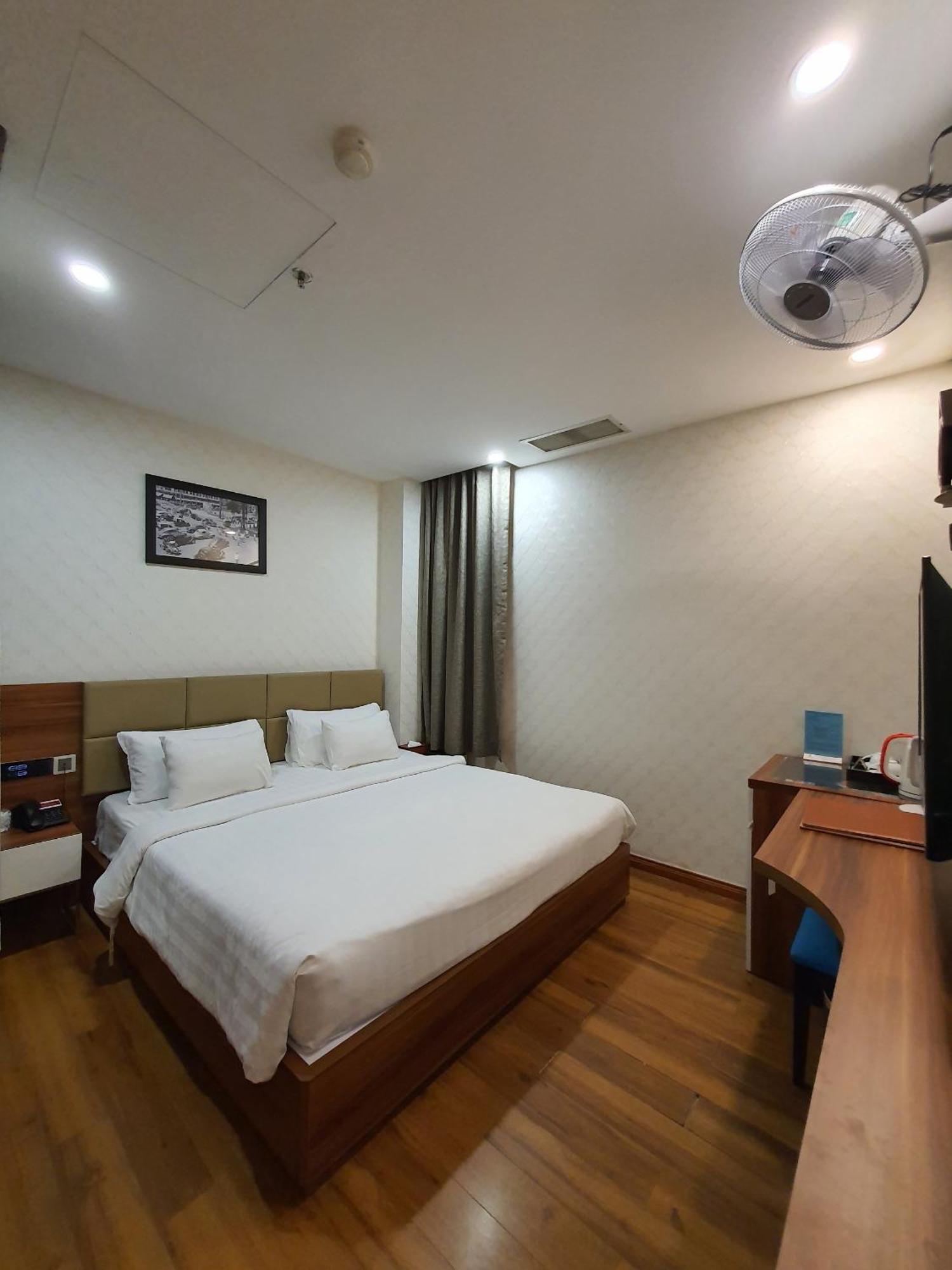 Hotel A25 - 29 Le Thi Hong Gam Ho Chi Minh City