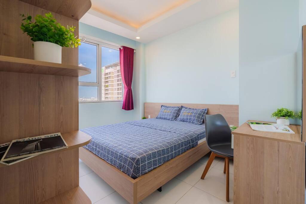 The Botanica - Near Airport - Luxury Apartment