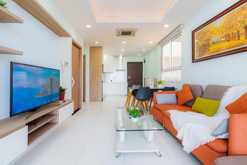The Botanica - Near Airport - Luxury * Ho Chi Minh City