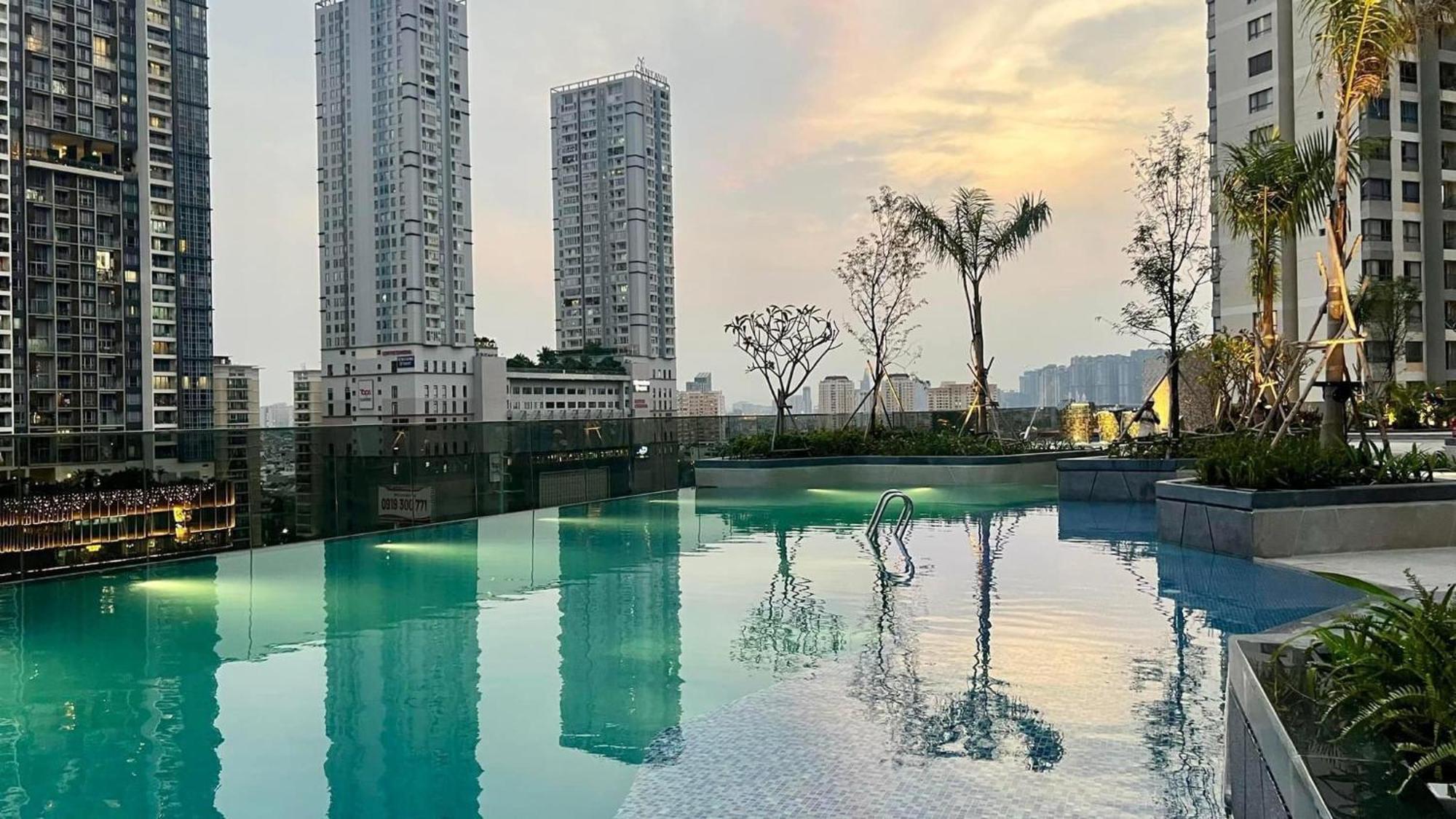 Lumiere Riverside By Aura Luxury * Bandar Ho Chi Minh