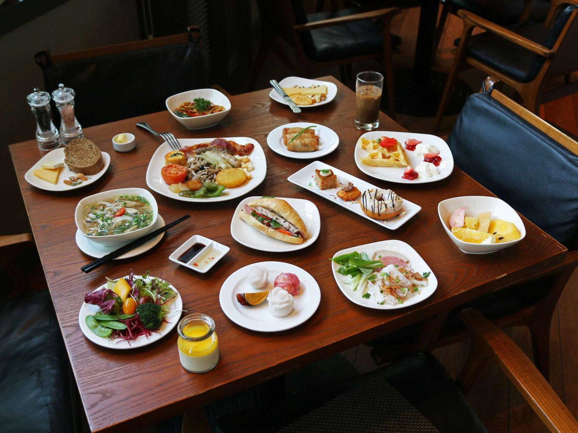 Hotel Sofitel Saigon Plaza