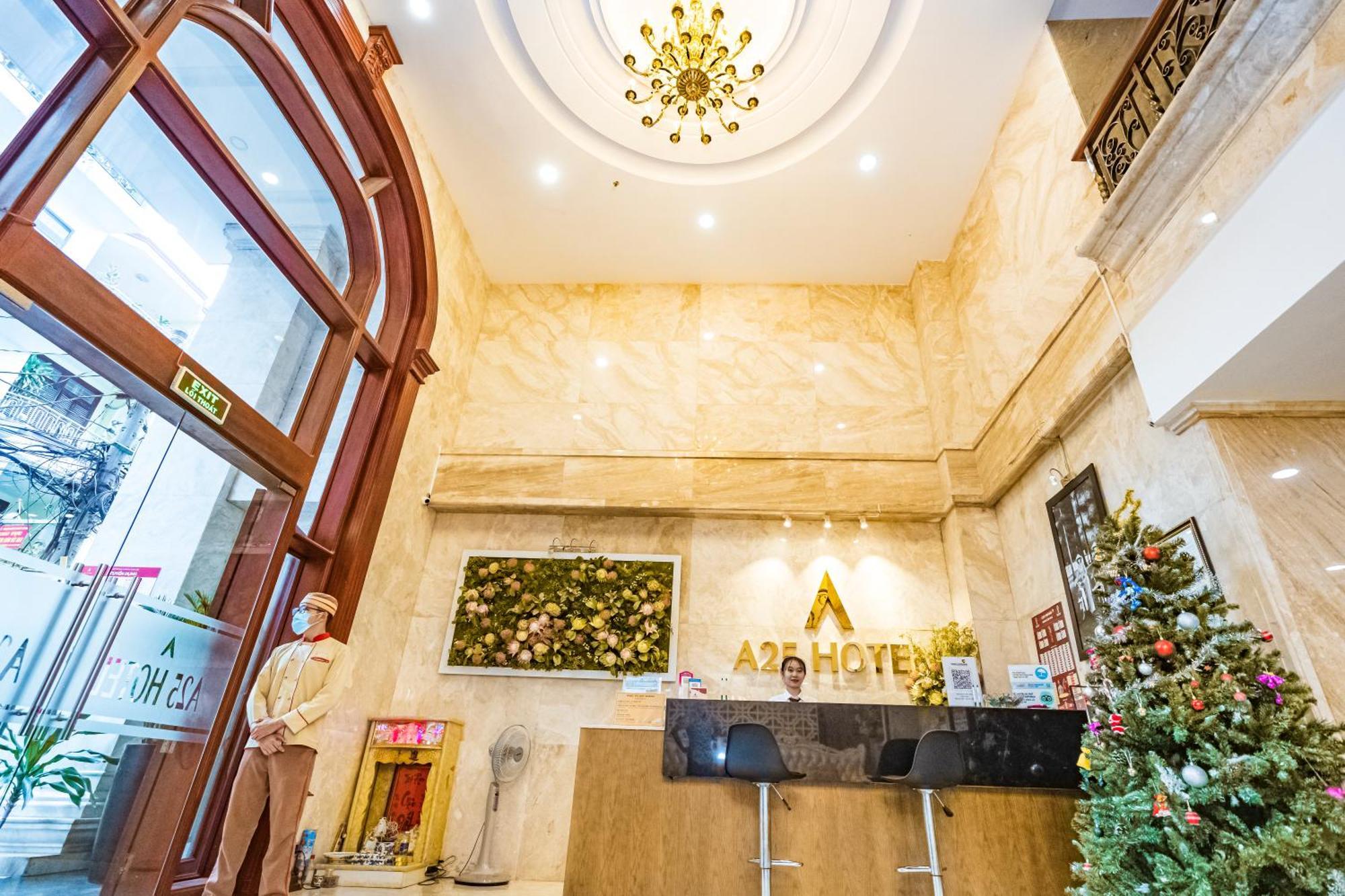 Hotel A25 - 29 Le Thi Hong Gam 3*