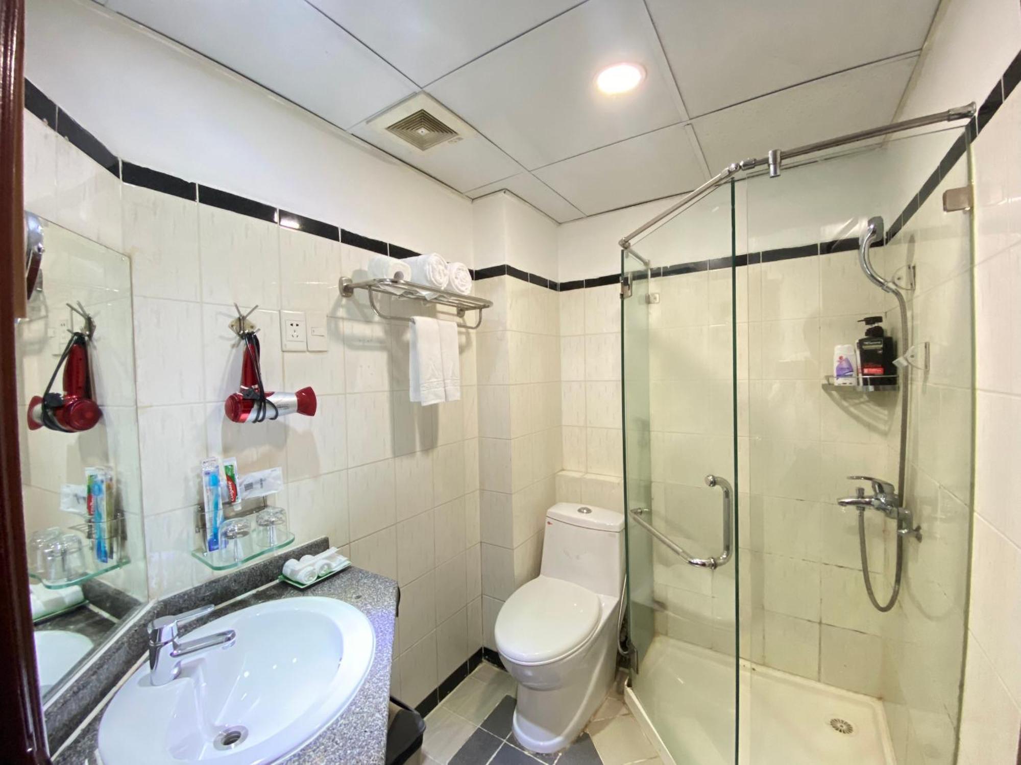 A25 - 251 Ba Trung Hcm Hotel