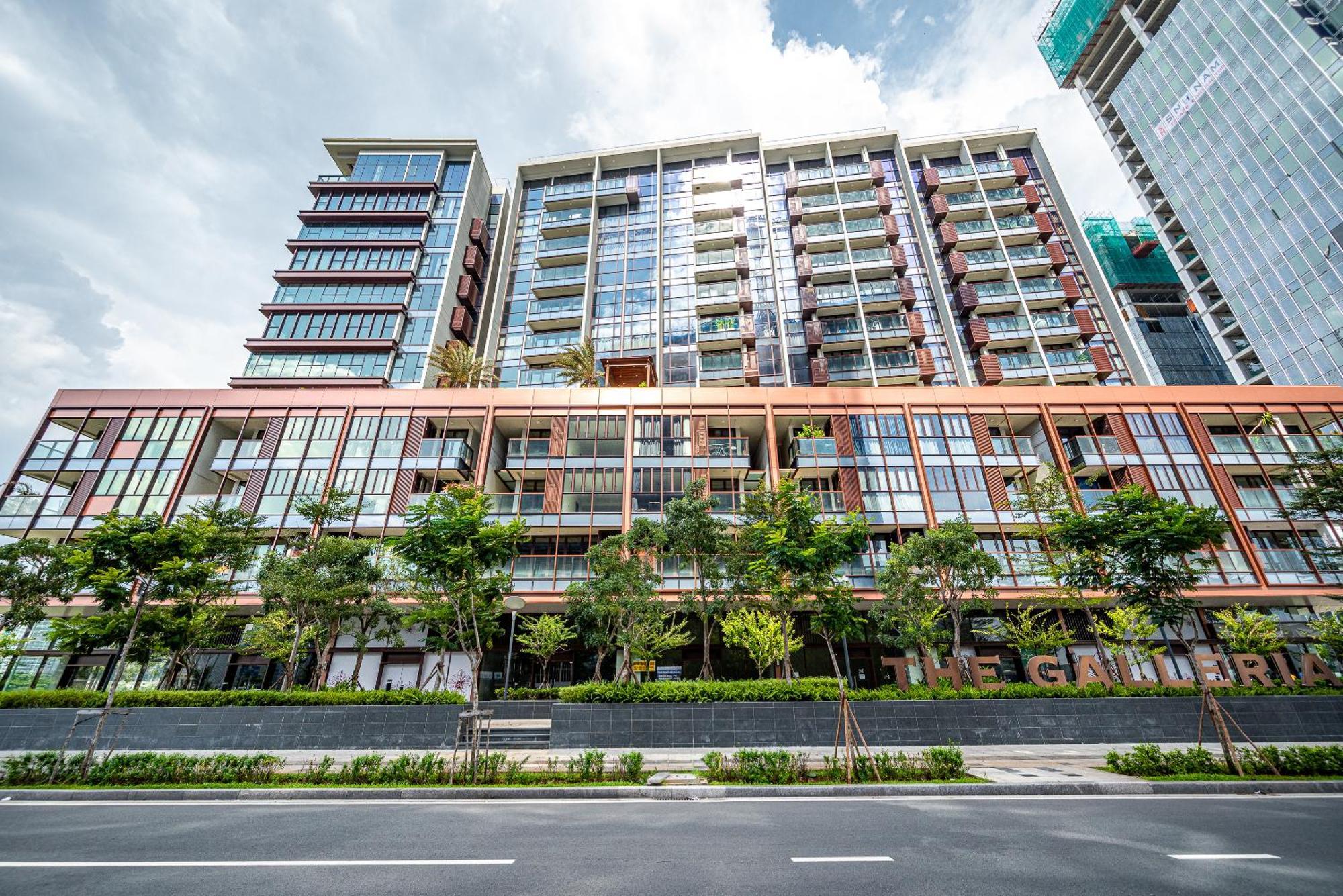 Apartment Metropole Saigon *