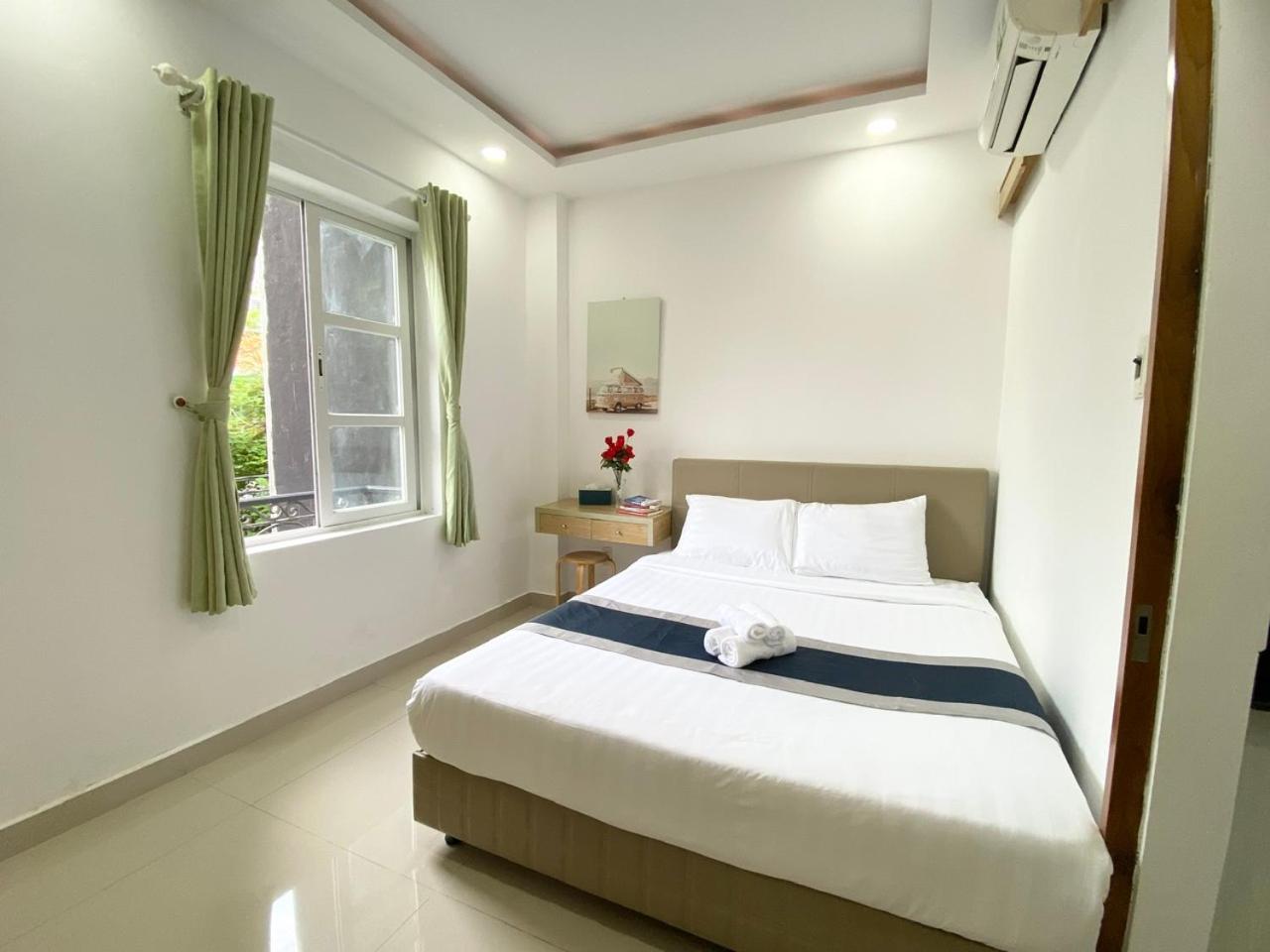 Aparthotel Away Minh Khai - Serviced *