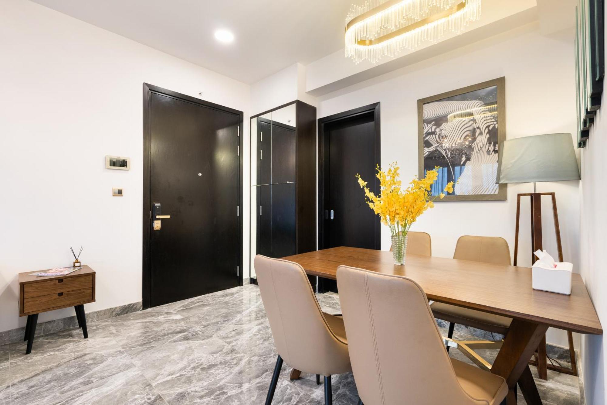 Apartment D1 Mension - Zenity Luxury Apartment - Rooftop Pool - Saigon Centre Ho Chi Minh City