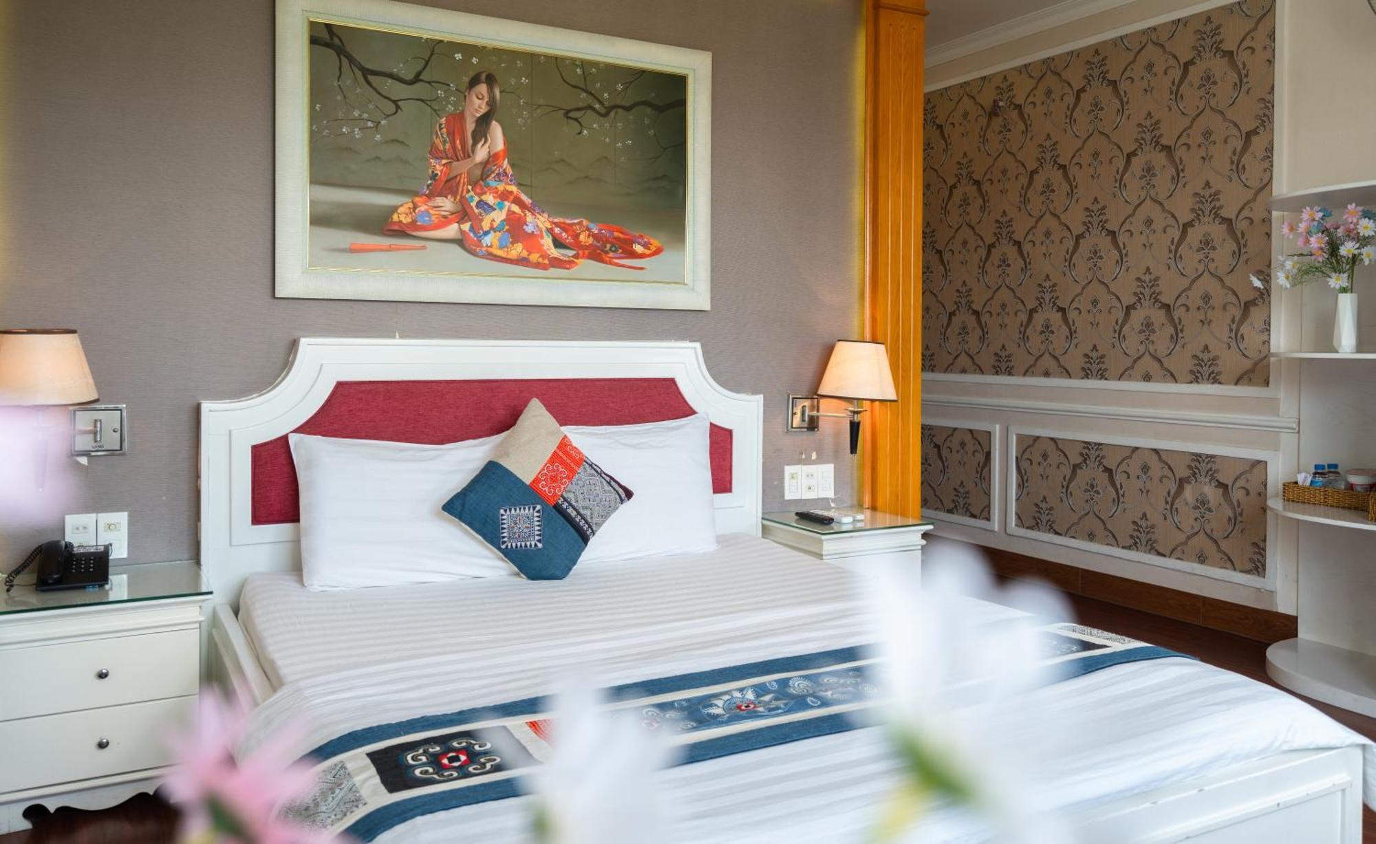Anh Dao Hotel 2*