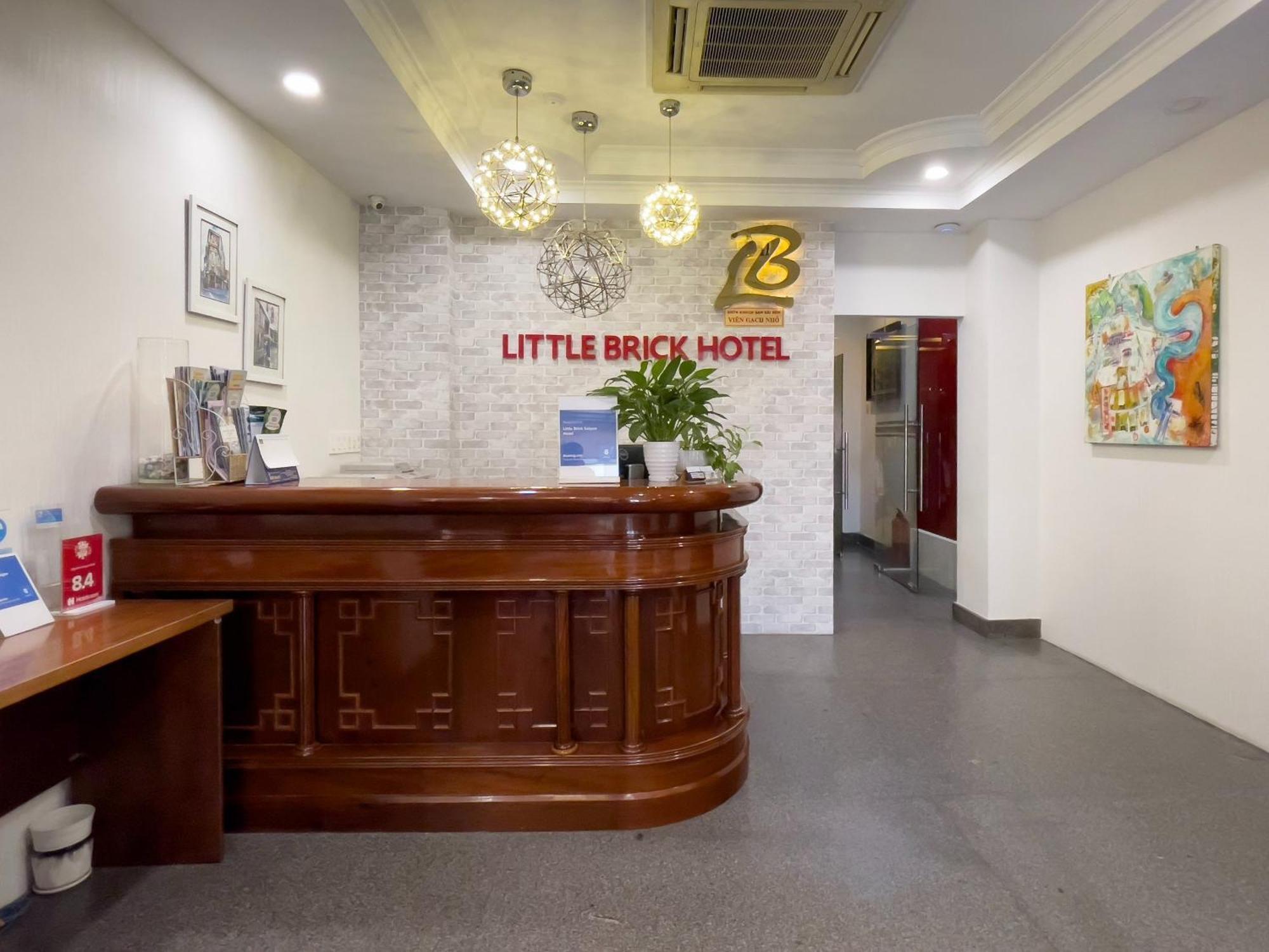 Hotel Little Brick Saigon 2*
