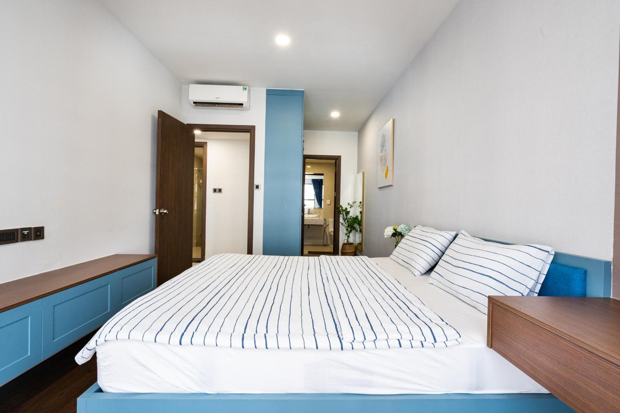 Min' - Saigon Royal - Upscale - Near Ben Thanh - Downtown Apartment *
