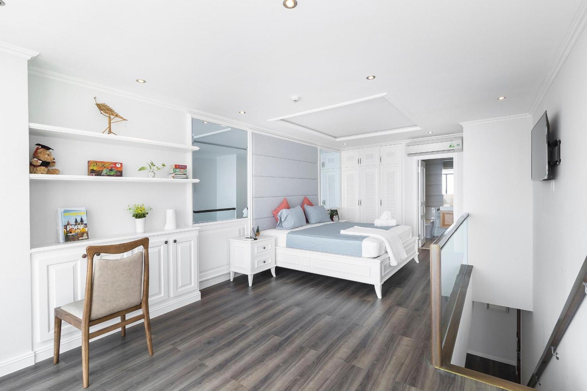 The One Sai Gon - Free Airport Pick Up Apartment