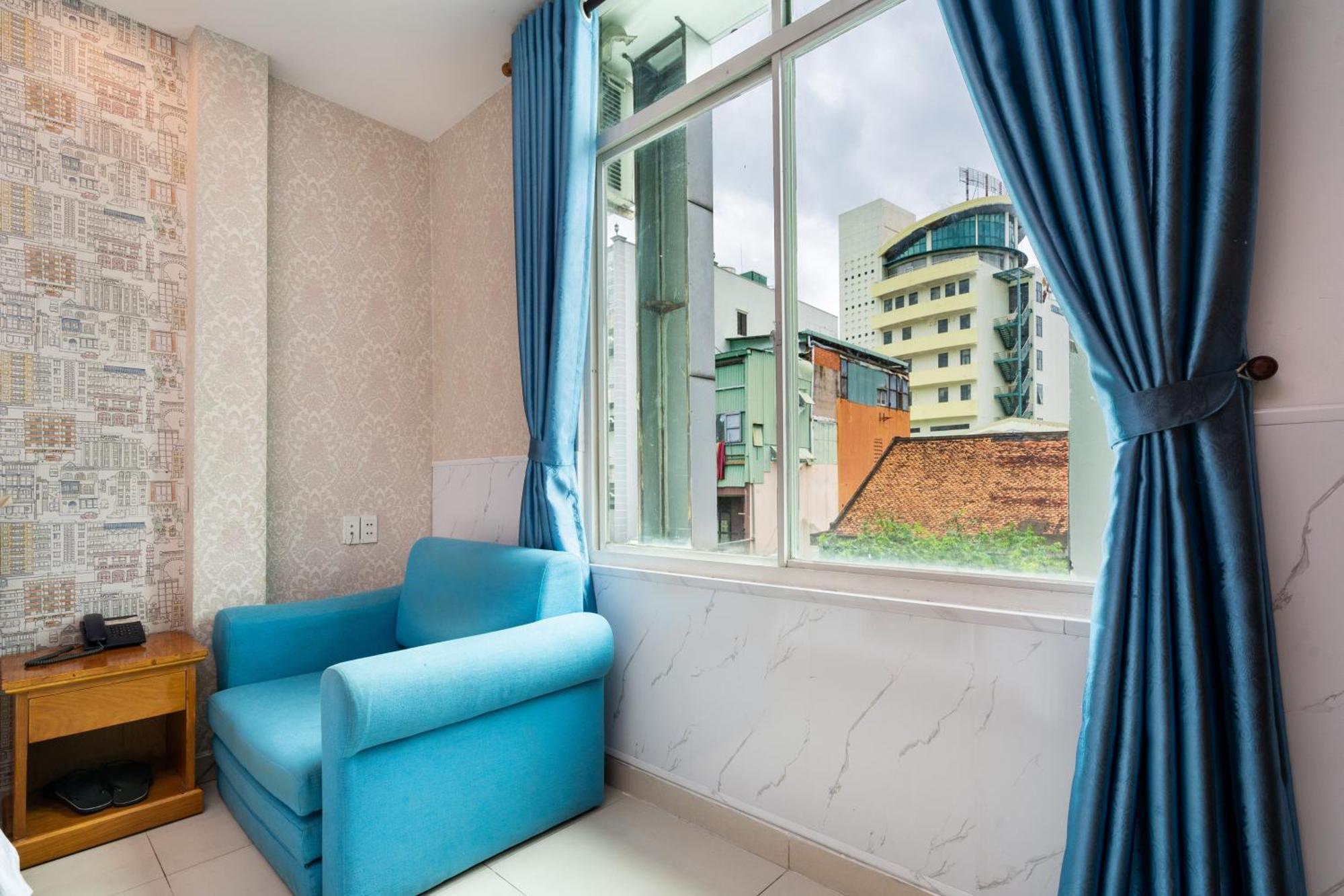 Janus 168 Hotel