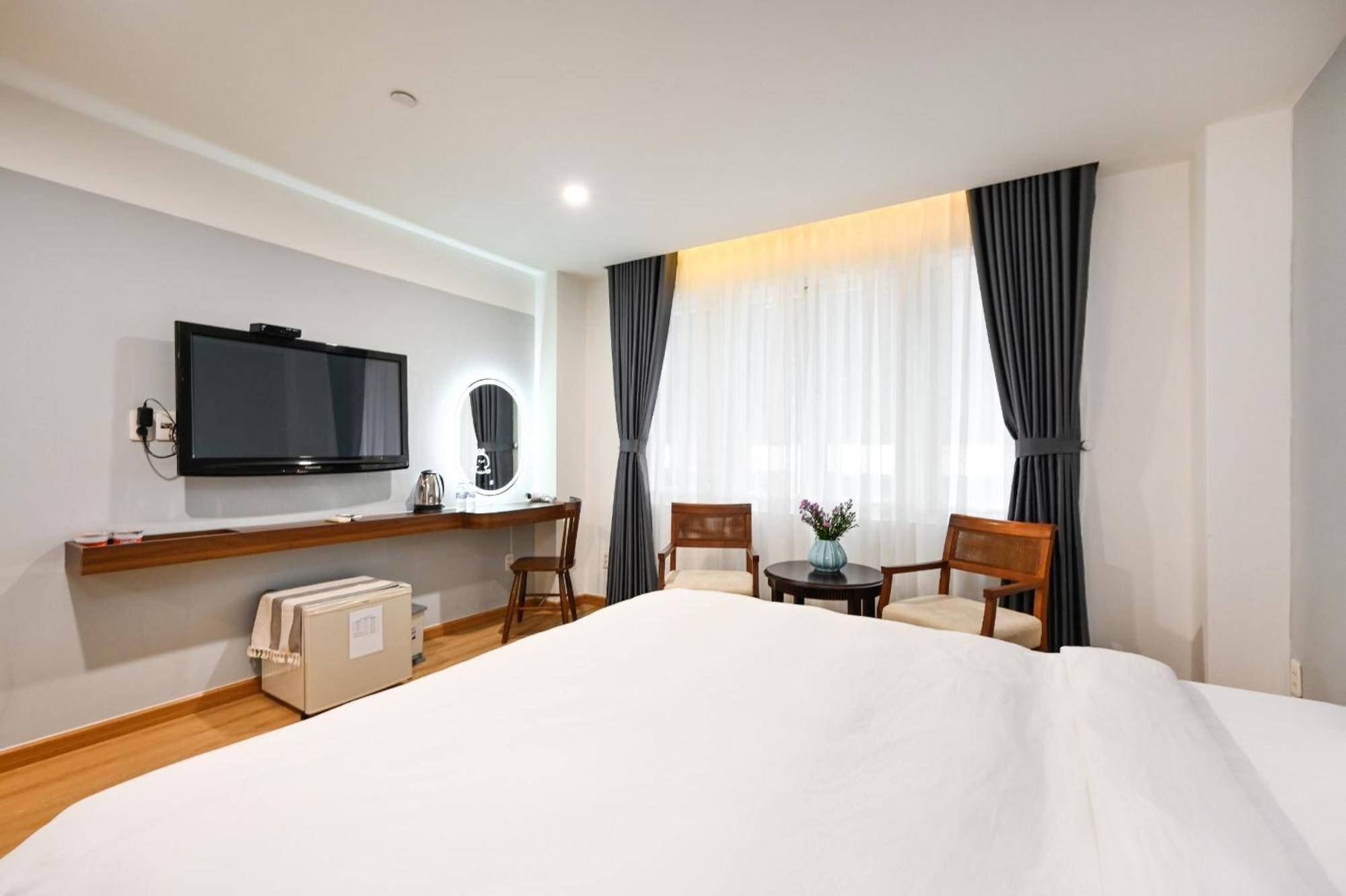 Pearl Hotel- Near Nguyen Hue Street Hotel Bandar Ho Chi Minh