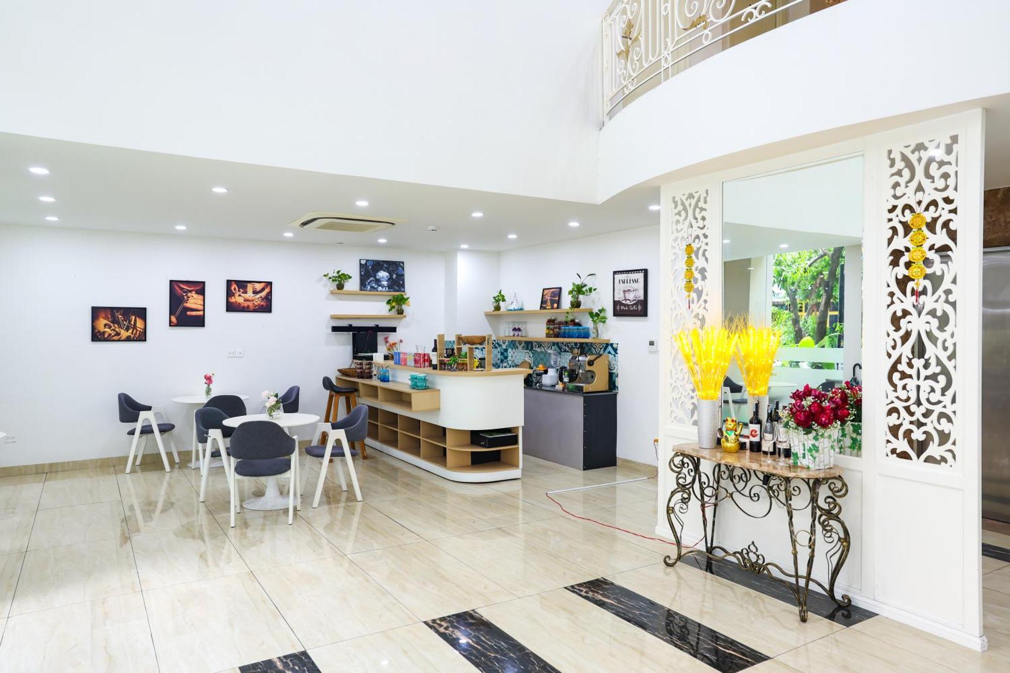Warm Ways & Serviced Ho Chi Minh City