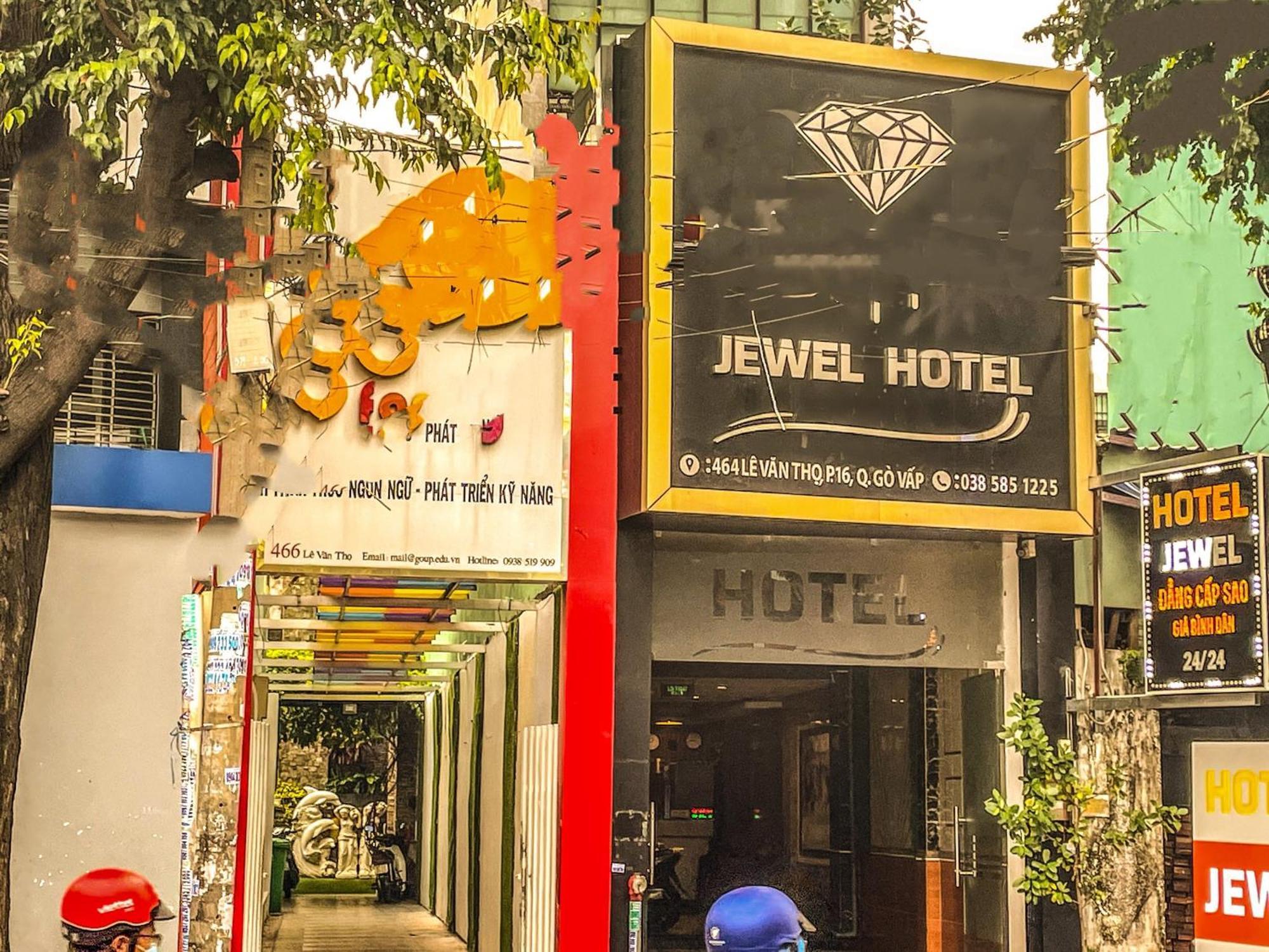 Jewel Hotel Ho Chi Minh City