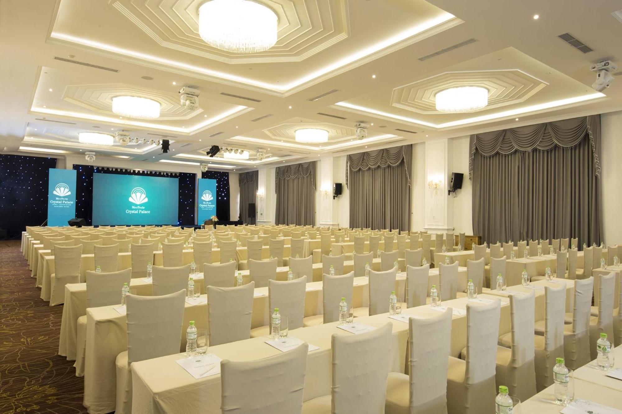 Merperle Crystal Palace 4*