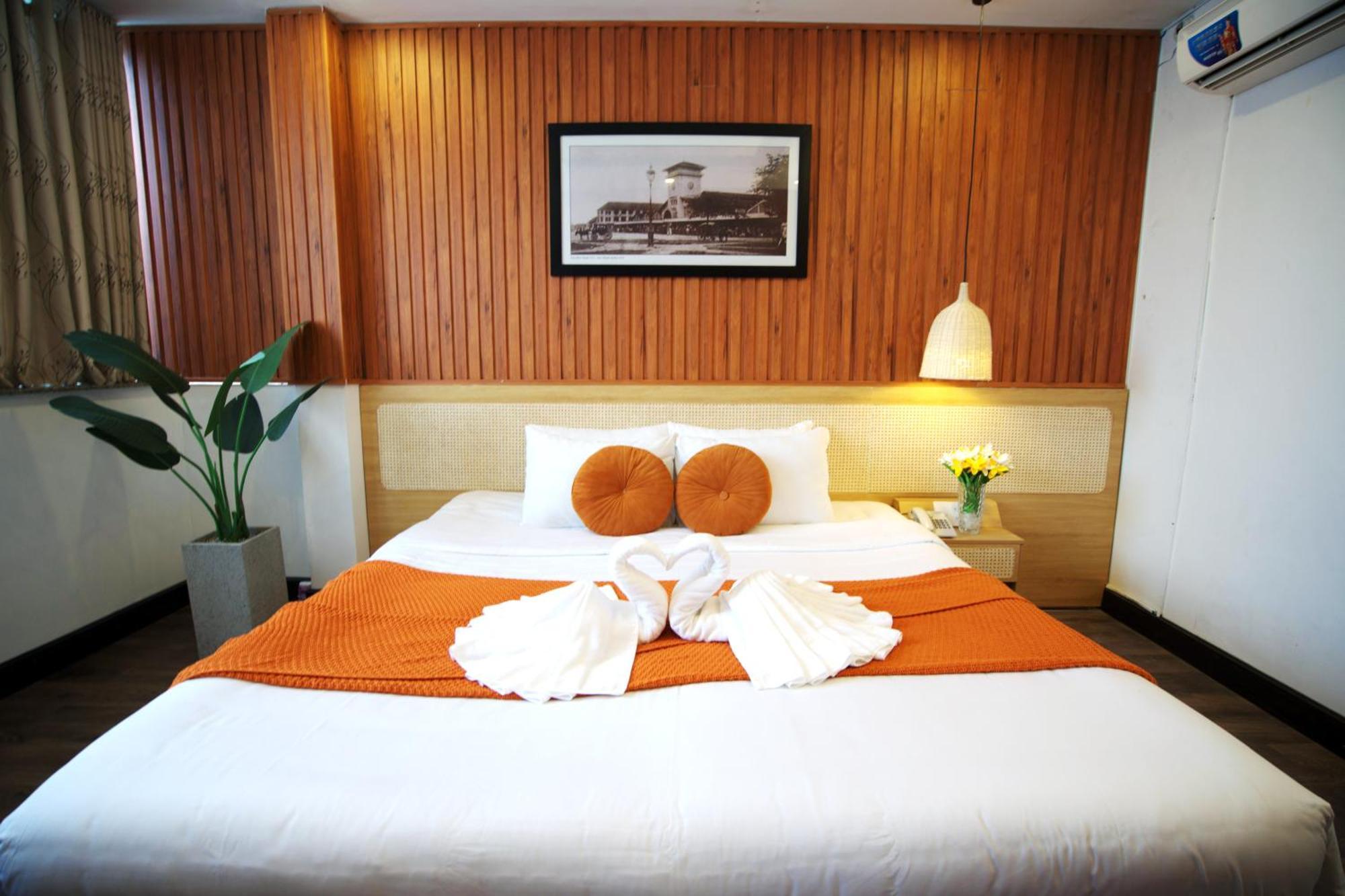 Hotel Saigon 3*