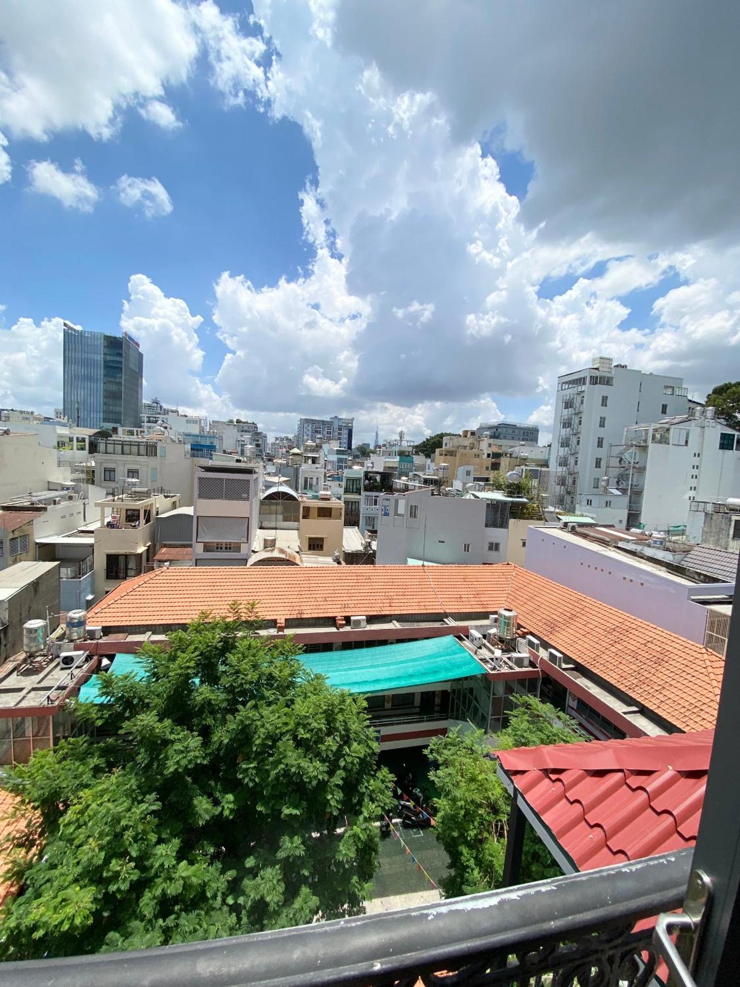 Away Minh Khai - Serviced Aparthotel Ho Chi Minh City