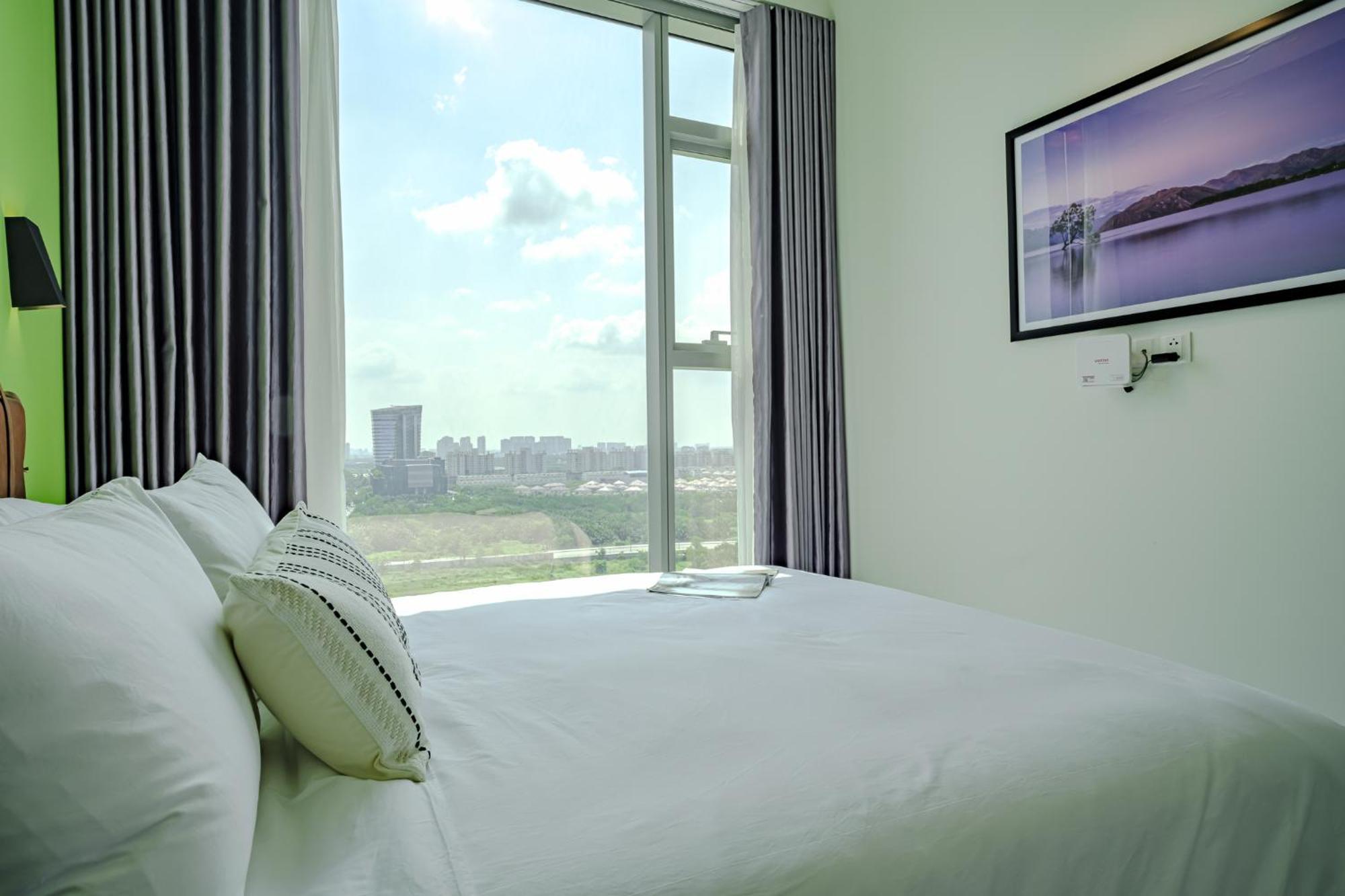 Lux Executive @ Empire By Circadian Ho Chi Minh City