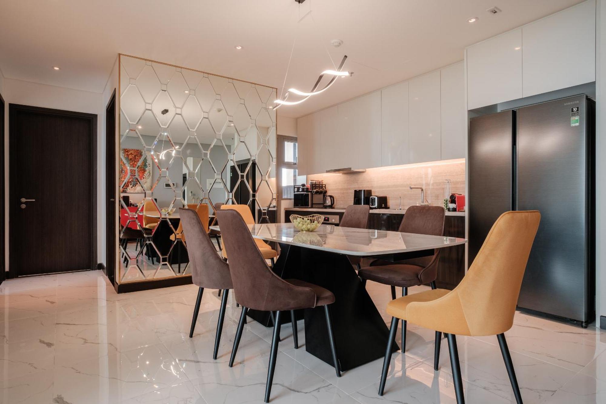 Lux Executive @ Empire By Circadian Apartment