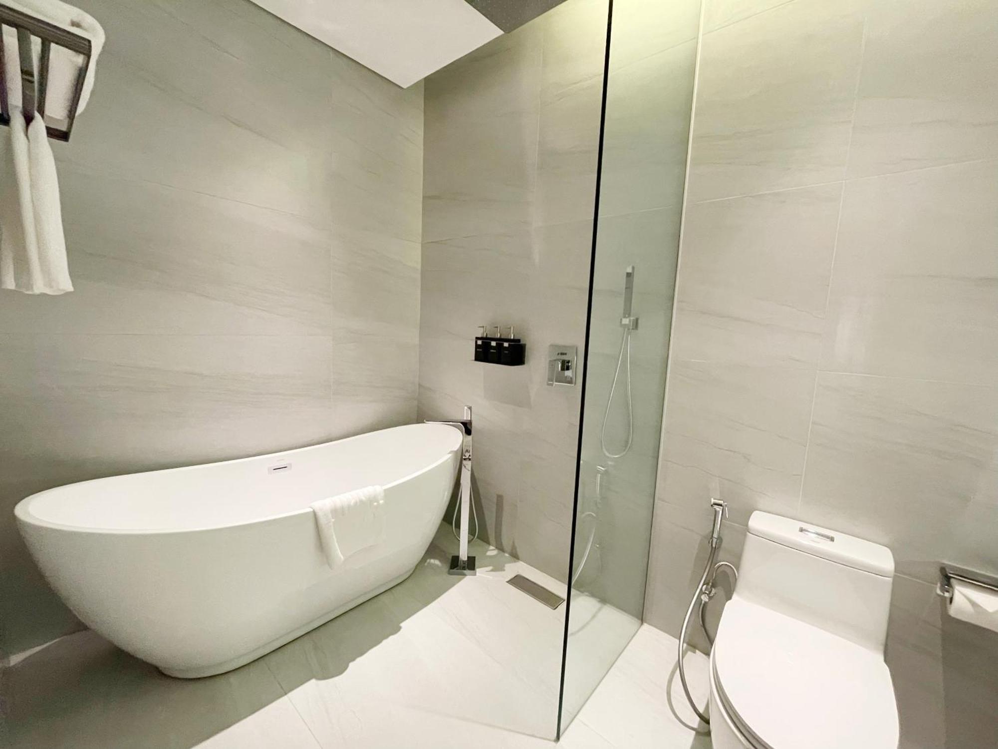 M Saigon Hotel
