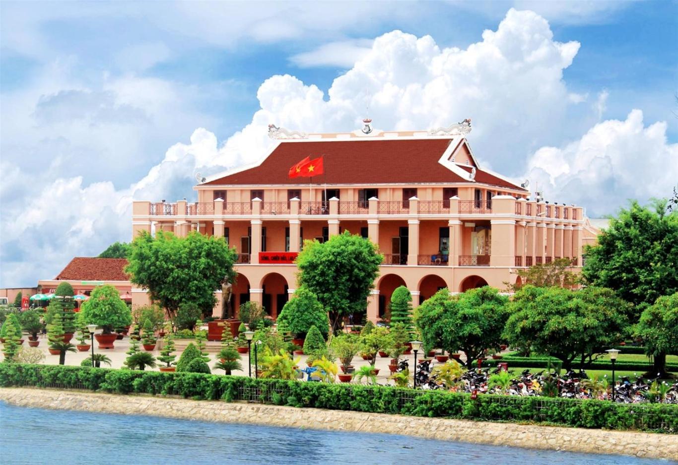 Phuong Thuy Thu Duc Near Ql13 2*