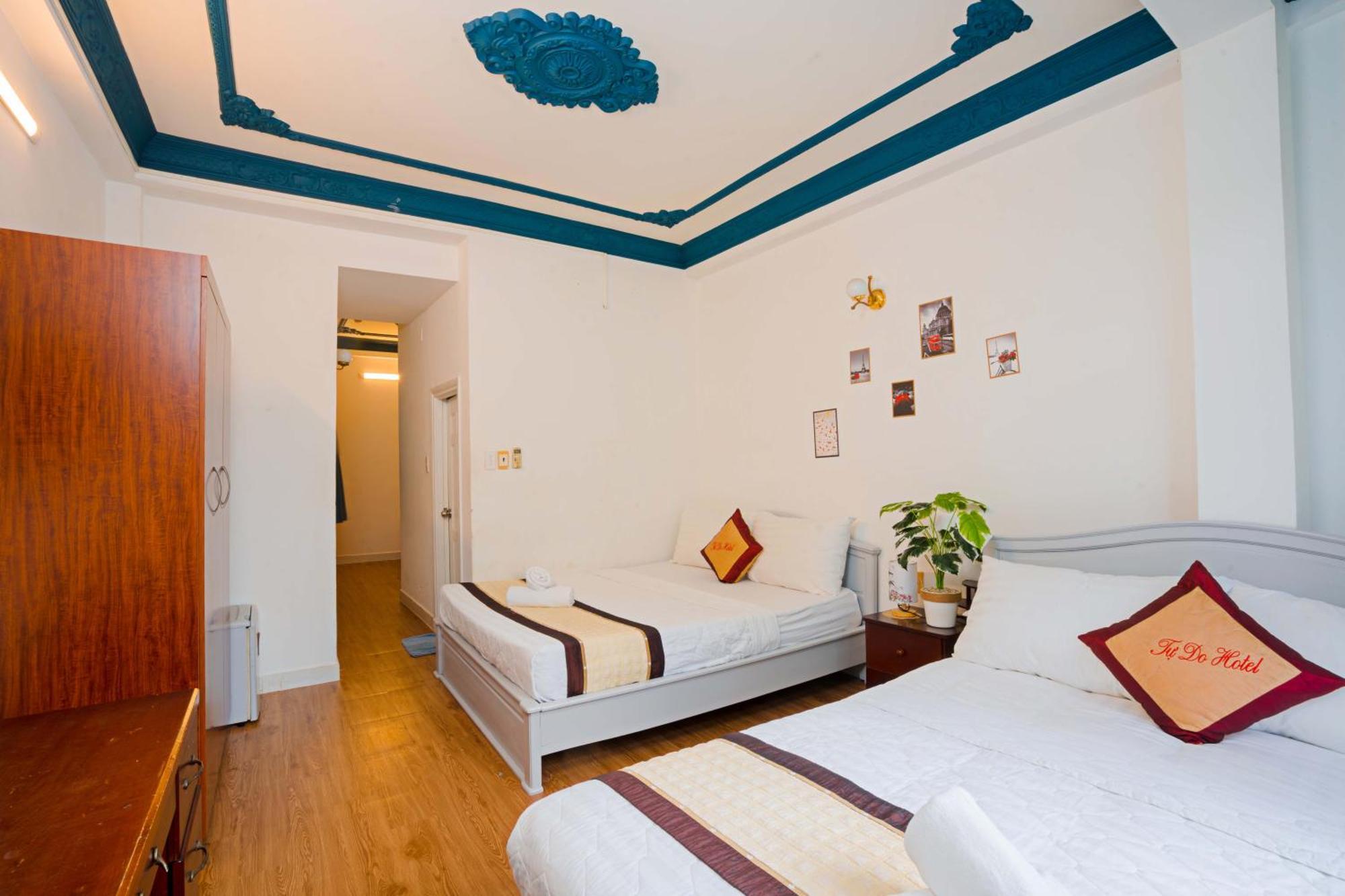 Hotel Adenia Ho Chi Minh City