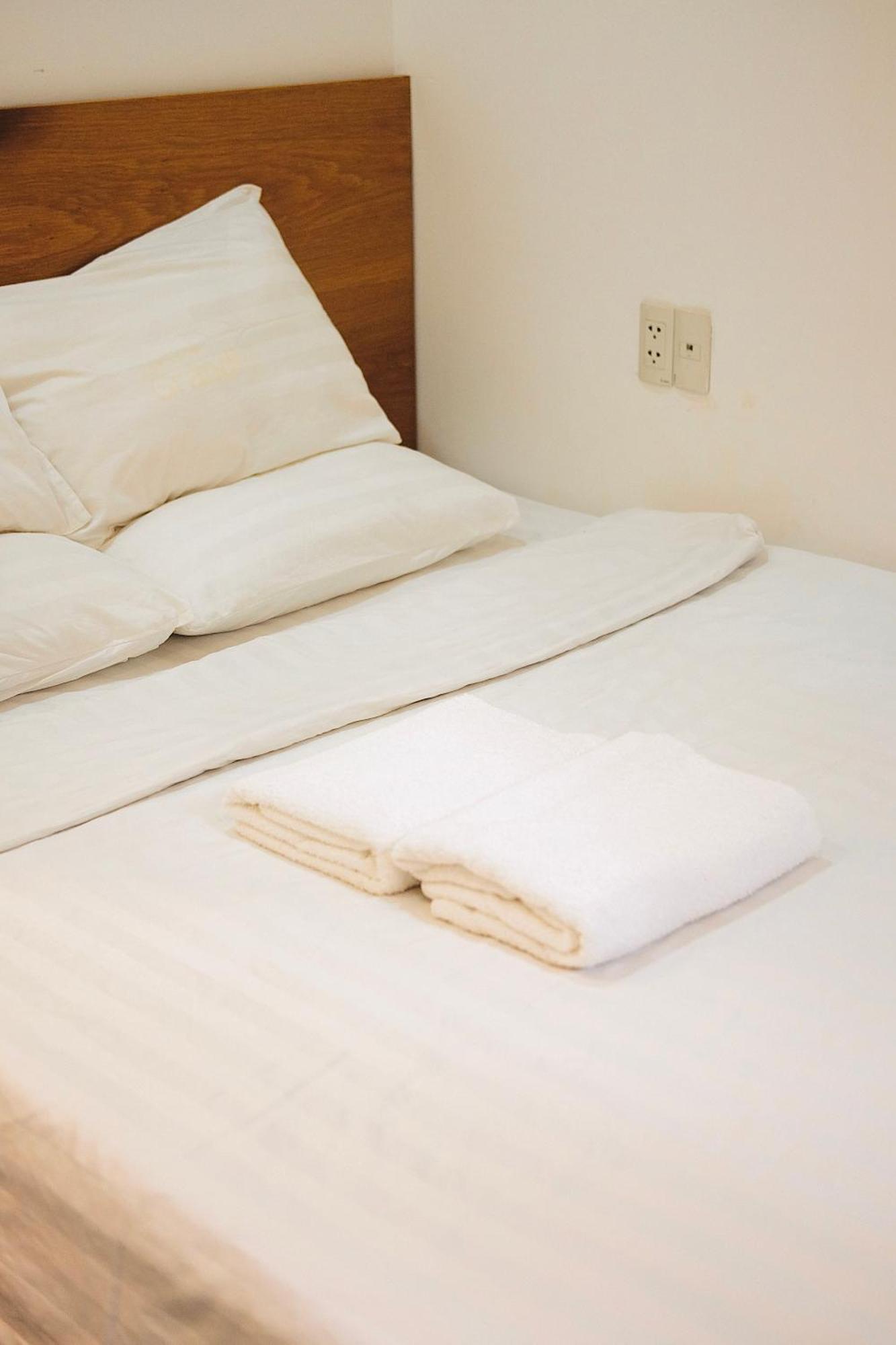 Vy Da Market Hostel