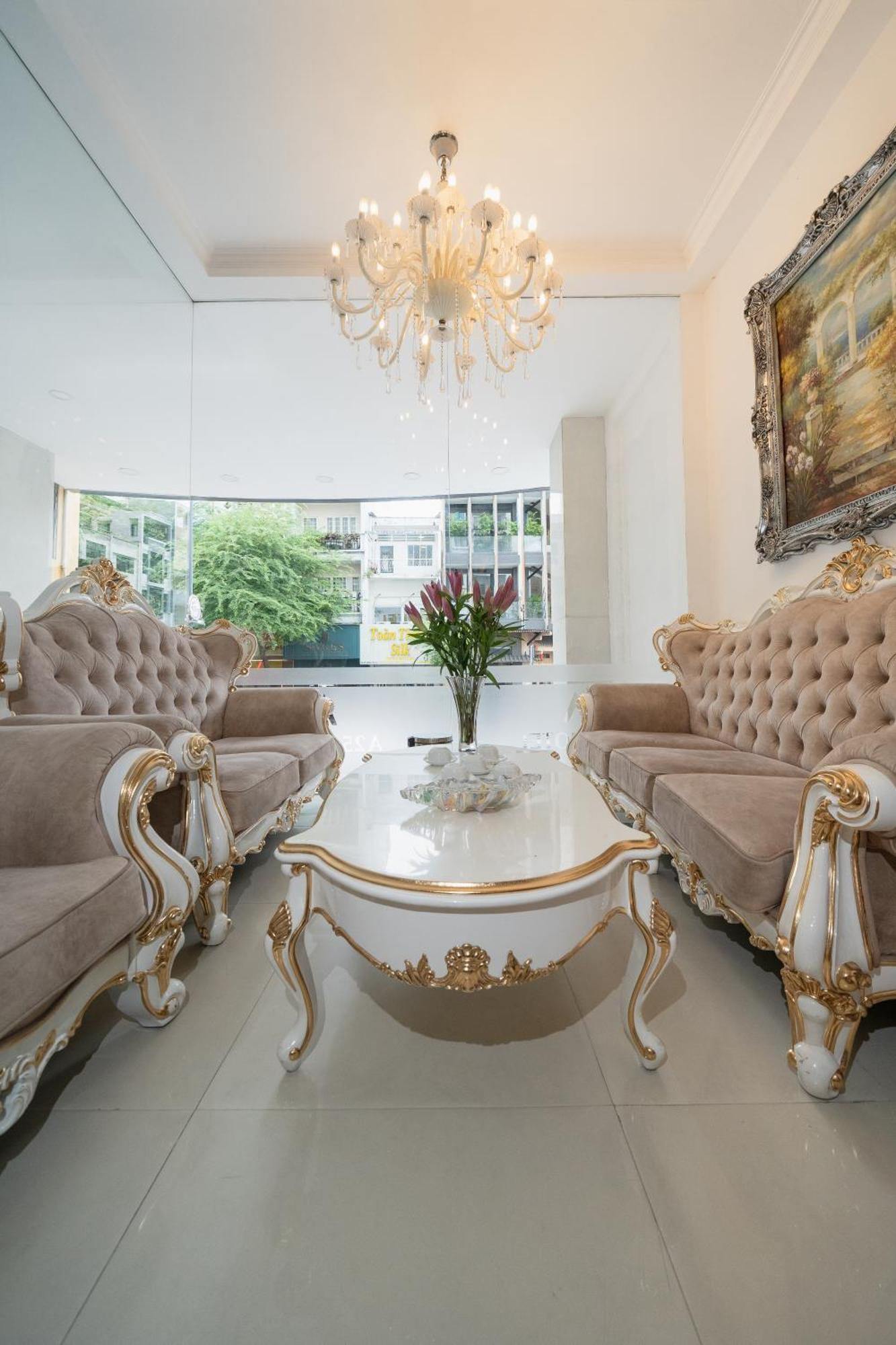A25 - 255 Le Thanh Ton Hotel