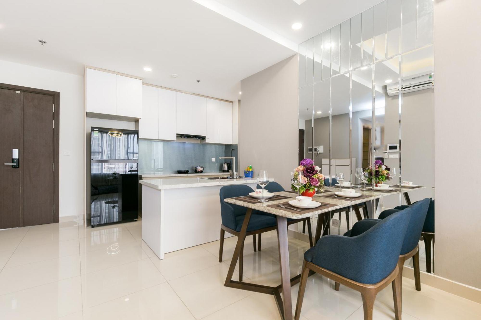 Yo's Homes Rivergate Infinity Pool Near District 1 Bandar Ho Chi Minh