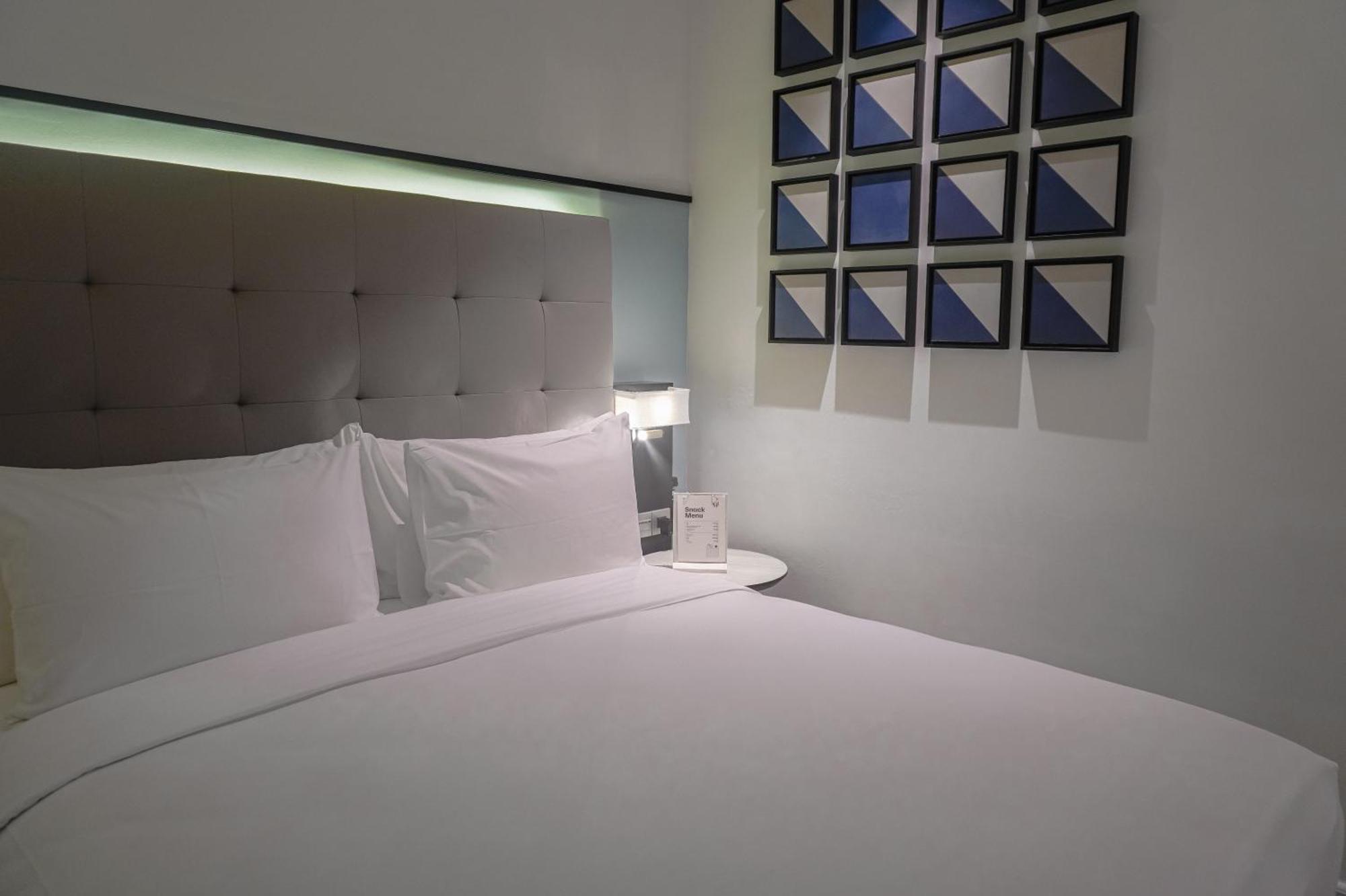 Hotel M Village Ton That Dam 4*