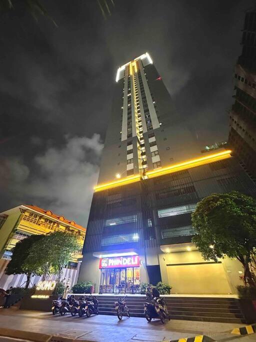 Fuzzi - Downtown Modern 1br Near Buivien Walking Street Soho