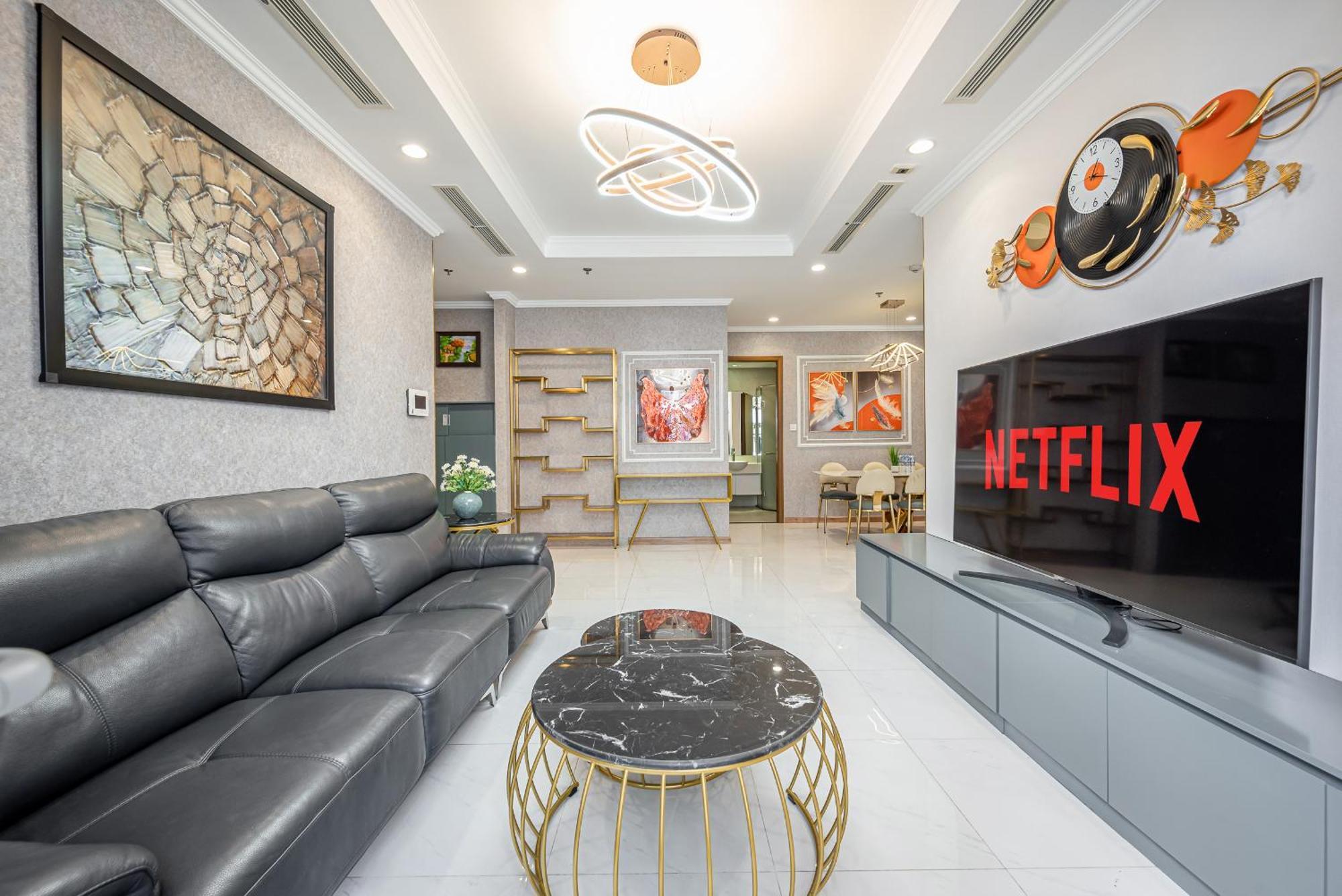Apartment Vinhomes Park - Phan Dang Residences