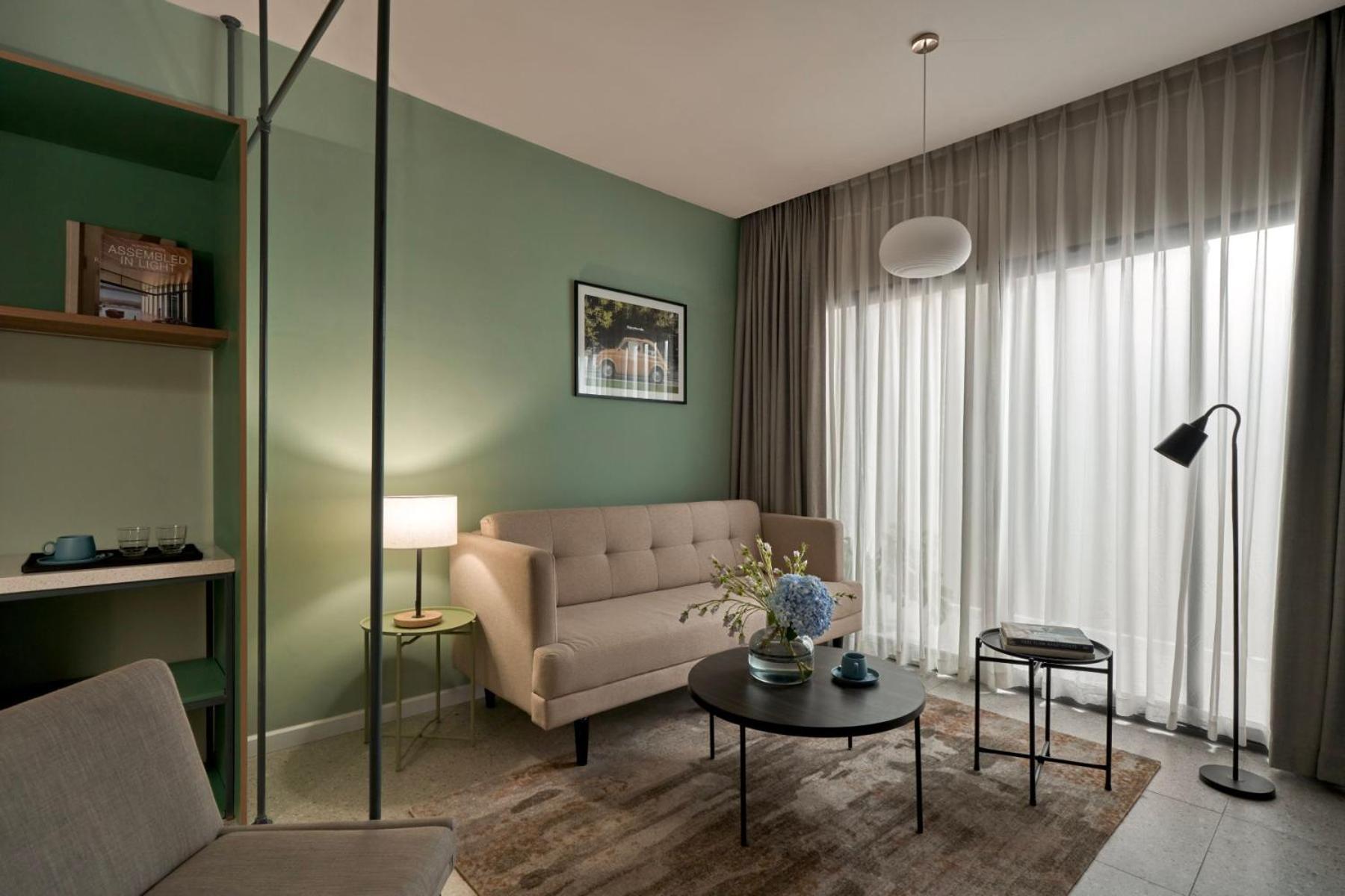 Hotel M Village Ly Tu Trong