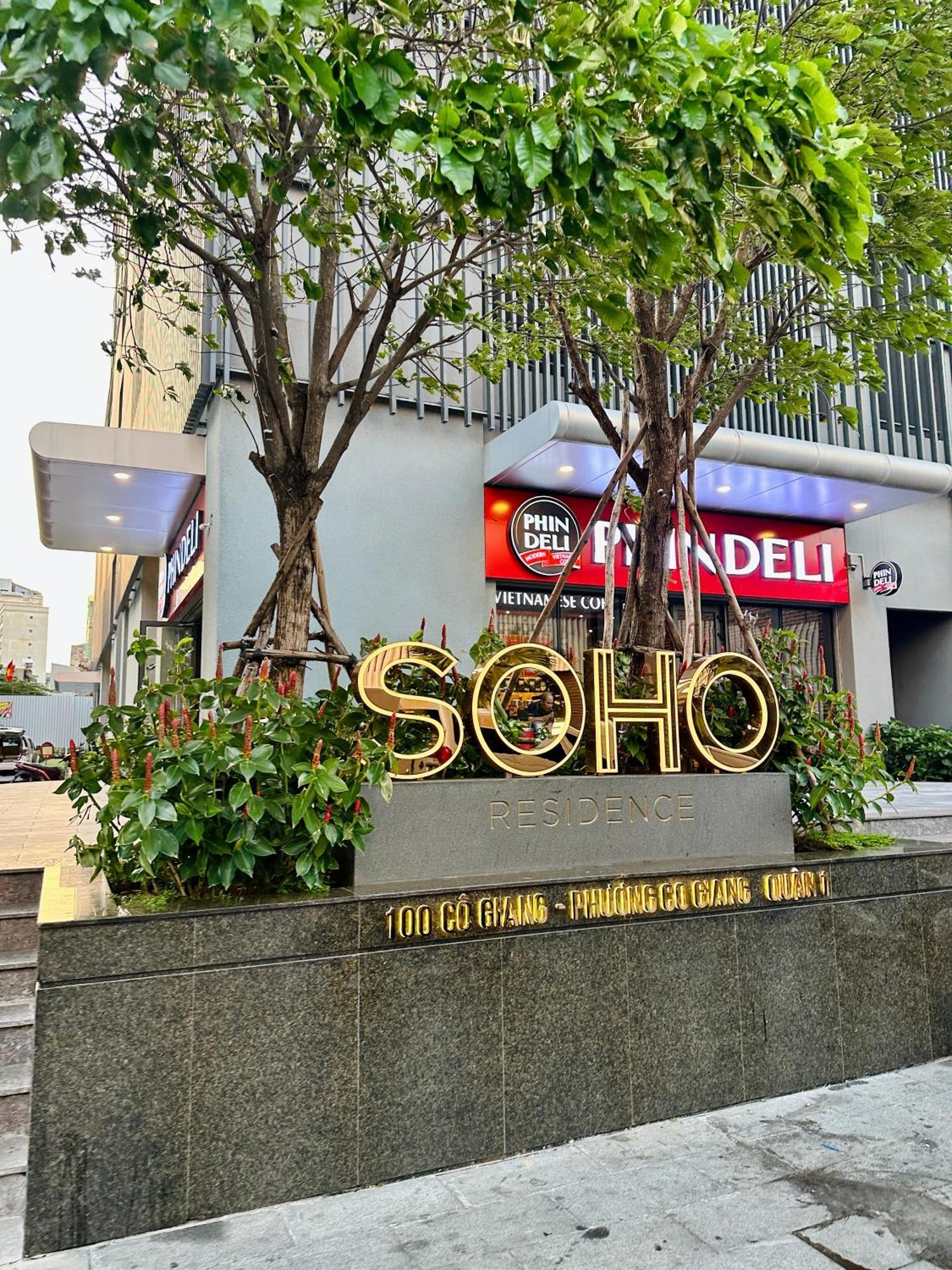 Apartment Fuzzi - Downtown Modern 1br Near Buivien Walking Street Soho Ho Chi Minh City