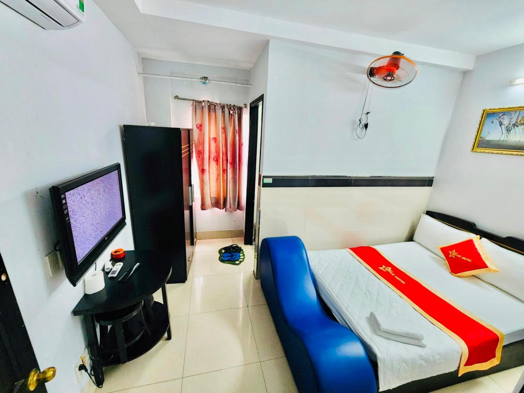 Istars Hotel *